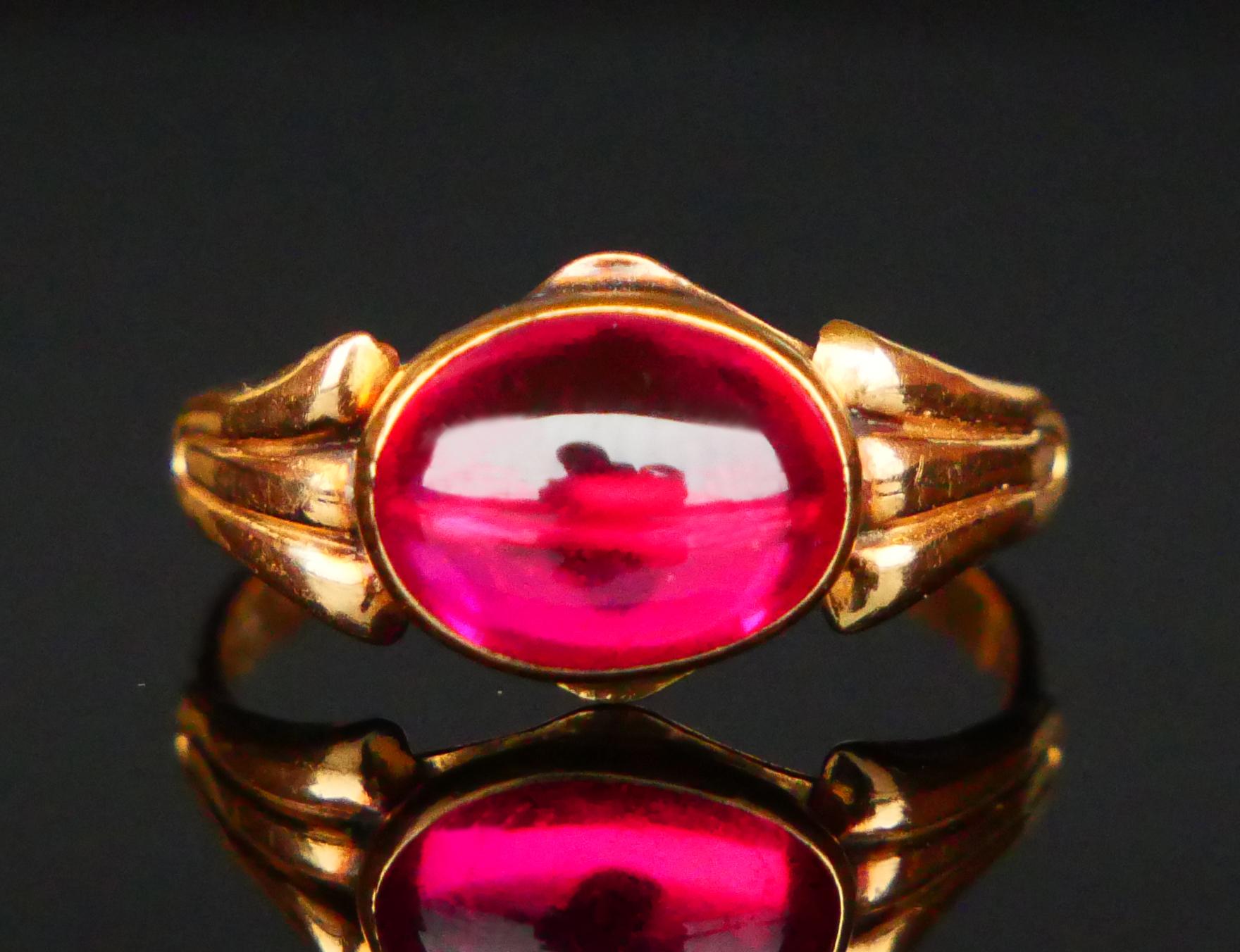 Rétro 1962 Bague Rubis massif Or jaune 18K Ø 5US / 1.9gr en vente