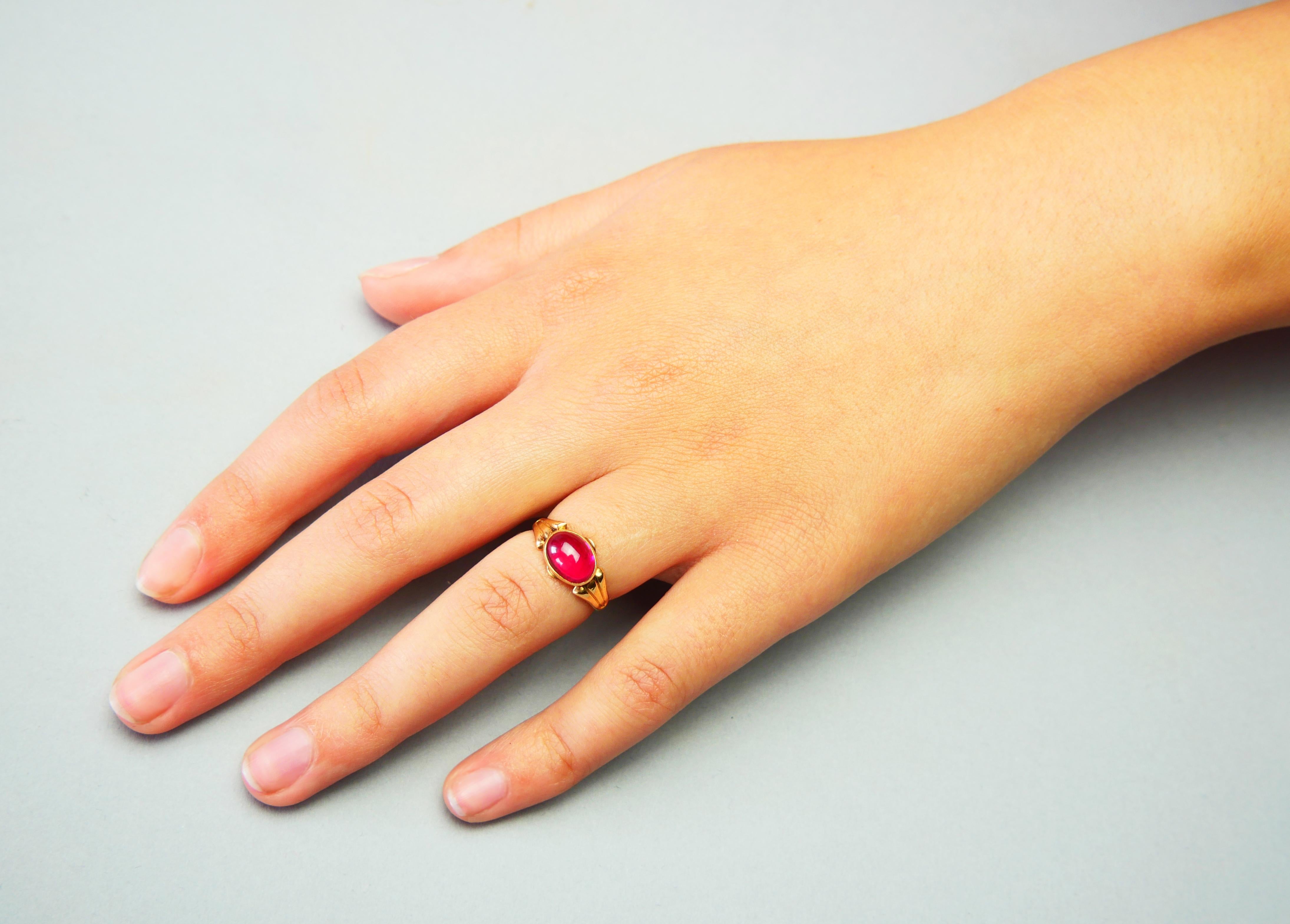 1962 Bague Rubis massif Or jaune 18K Ø 5US / 1.9gr en vente 2