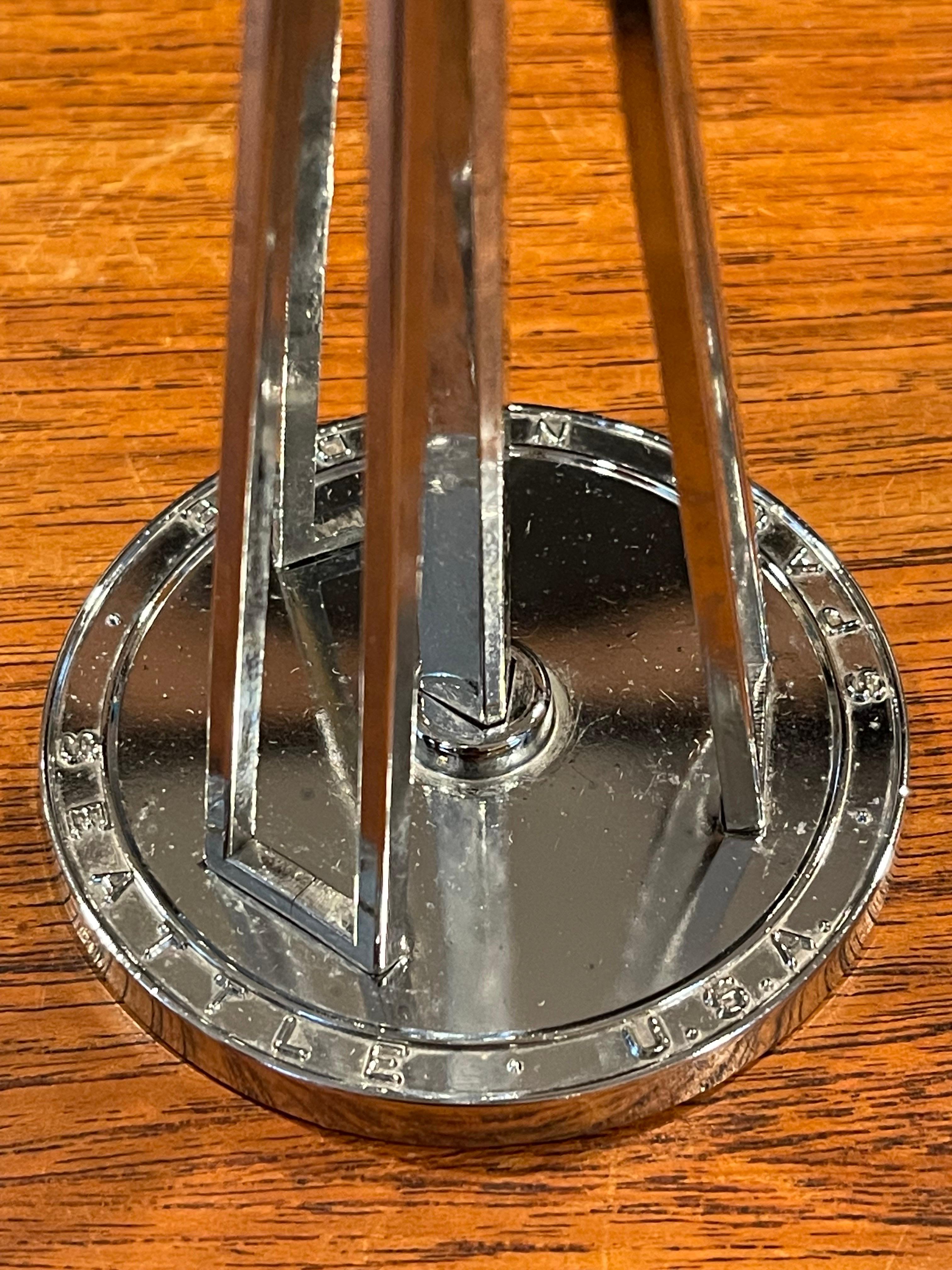 1962 Seattle World's Fair Space Needle Table Lighter in Chrome 2