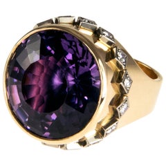 Yellow Gold Fashion Rings