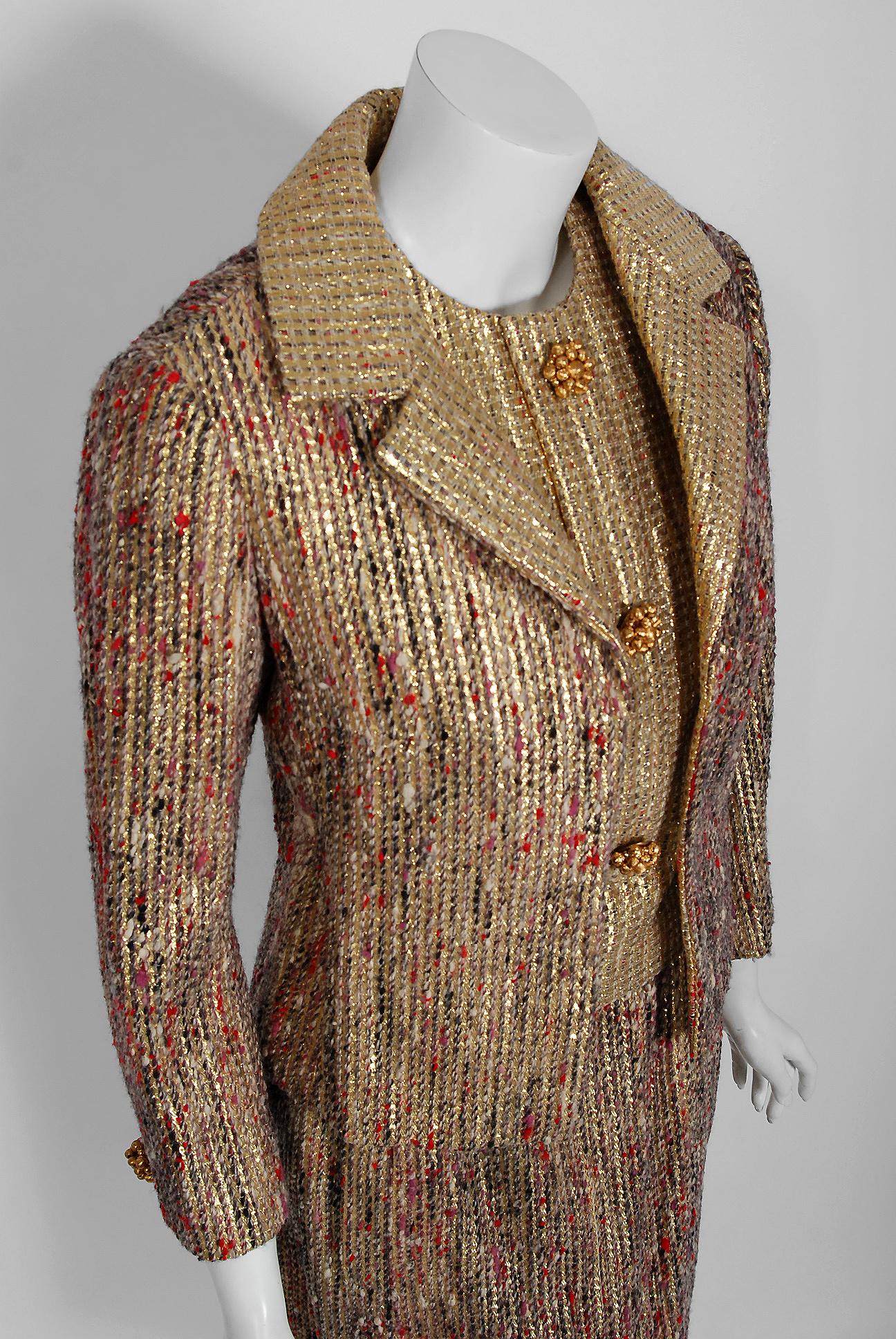 Vintage 1963 Christian Dior Gold Lamé & Texturierte Wolle Dokumentiert Kleid Anzug (Braun)