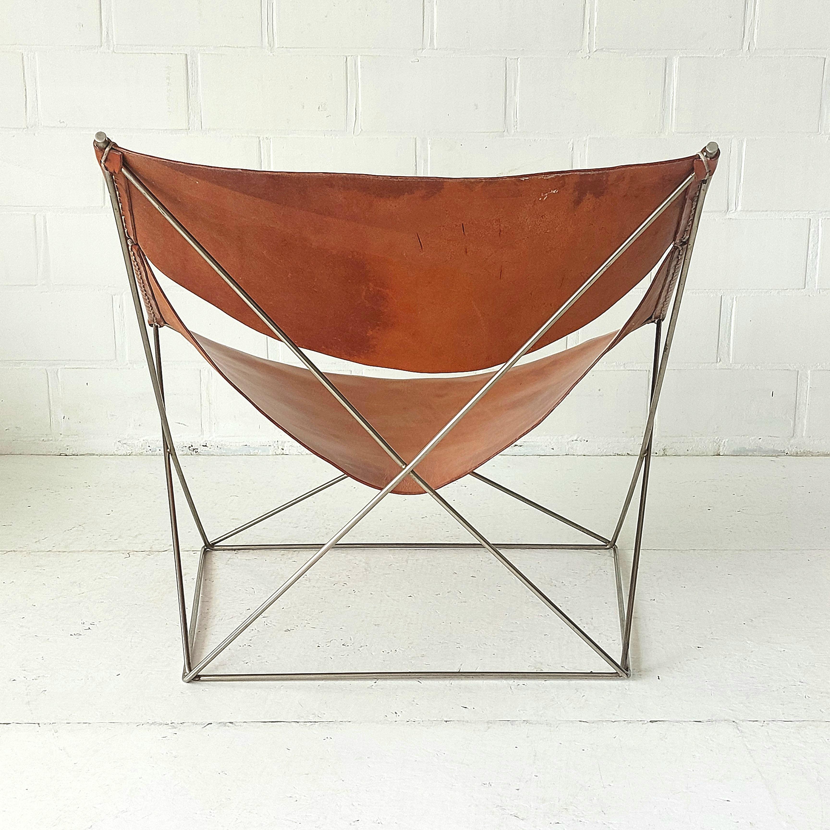 Mid-20th Century 1963 Cognac Pierre Paulin Butterfly Lounge Chair F675 Artifort Netherlands For Sale