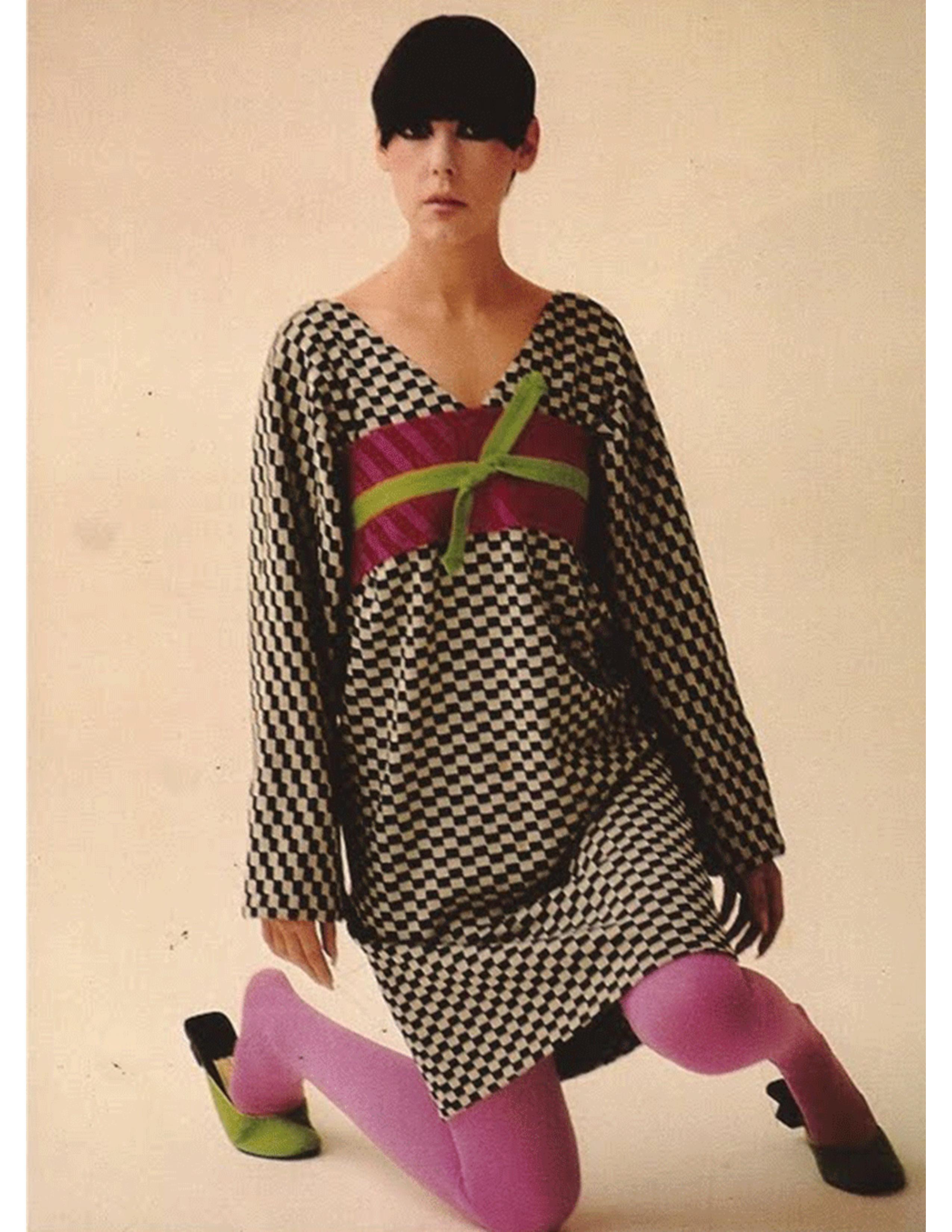 1963 documented RUDI GERNREICH 'Kabuki' wool dress 11