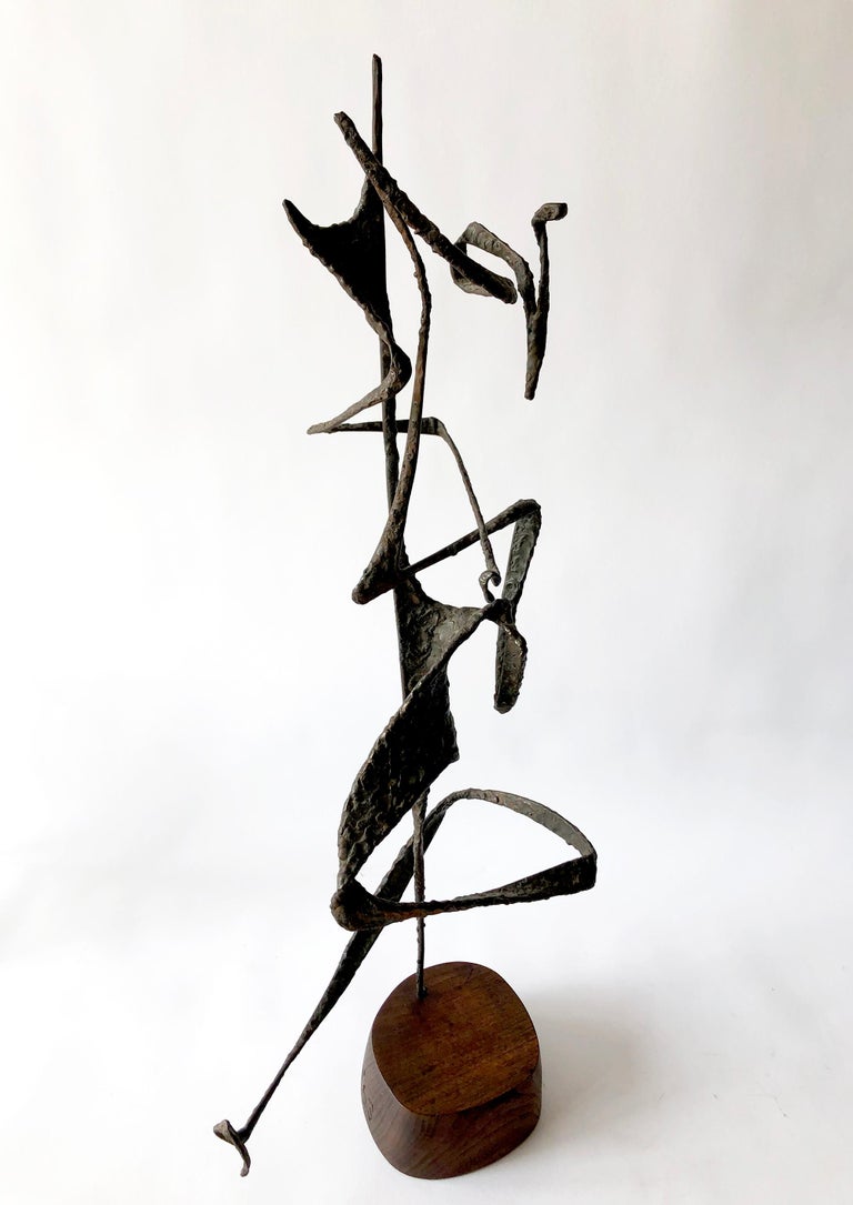 1963 G. Aron Abstract American Modernist Iron Sculpture on Wood Base For Sale 2