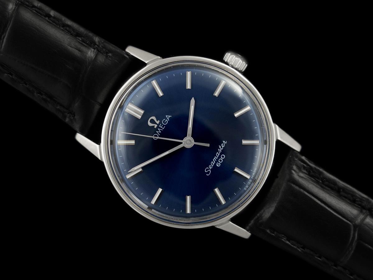 NAMED ONE OF WATCHPRO MAGAZINE’S “HOT 100” - THE TOP 100 INFLUENCERS OF THE U.S. WATCH INDUSTRY. HOW CAN WE SERVE YOU? 

We’re new to offering our carefully curated collection on 1stDibs, but we have sold over 10,000 fine watches and exceptionally