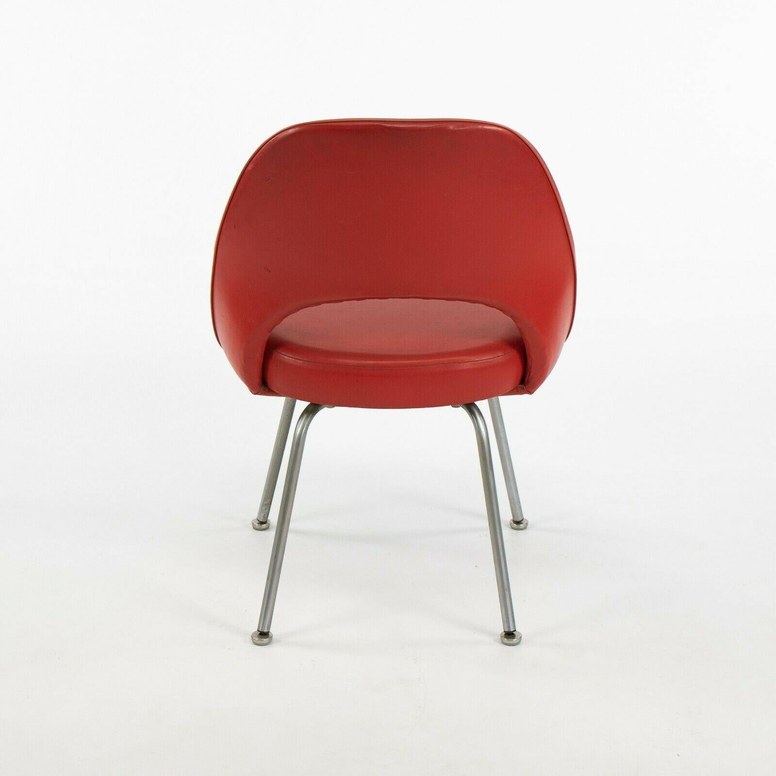 Metal 1963 Pair of Eero Saarinen for Knoll Red Vinyl Armless Executive Dining Chairs For Sale