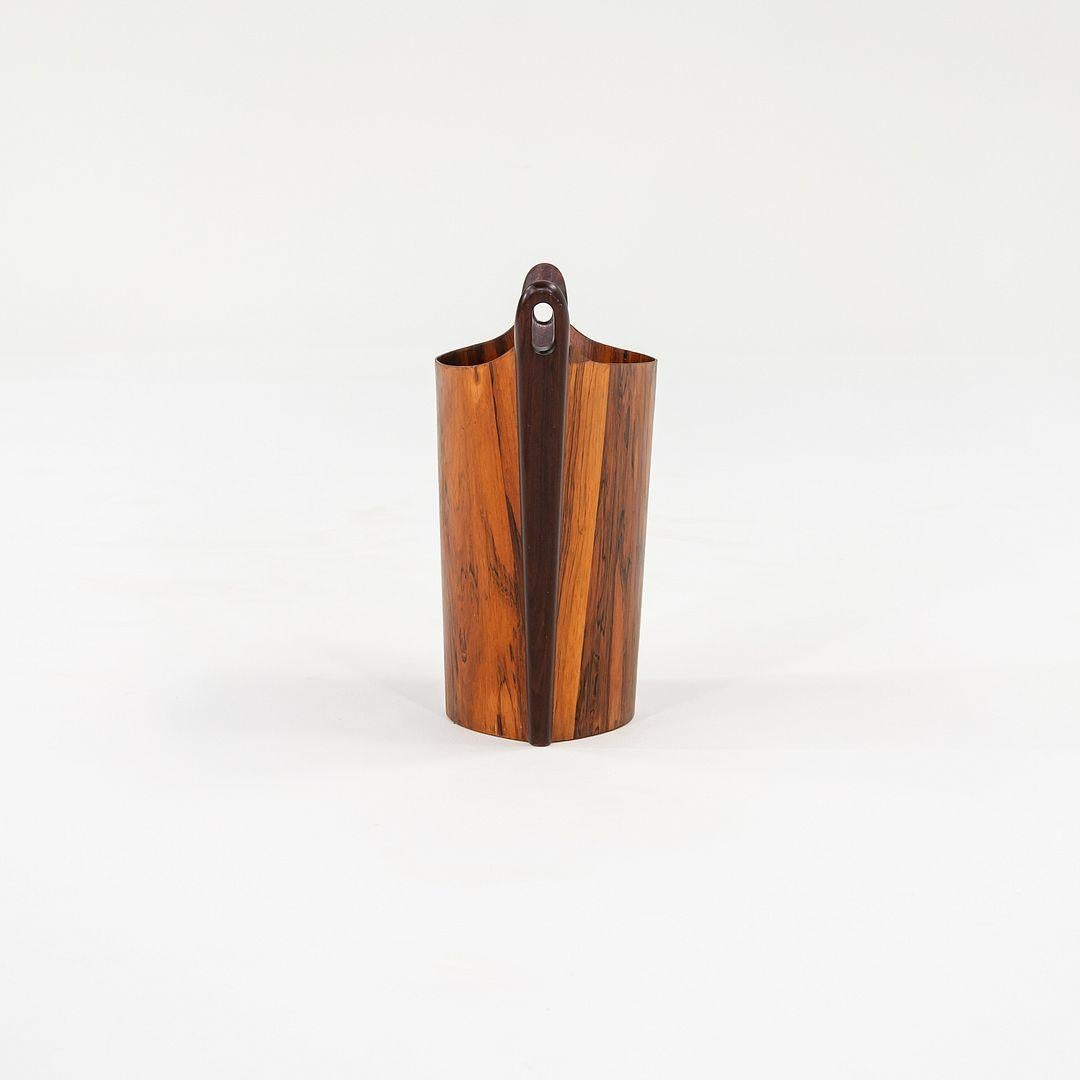 1963 Abfallkorb aus Rosenholz von Einar Barnes für P.S. Heggen, Hergestellt in Norwegen (Holz) im Angebot