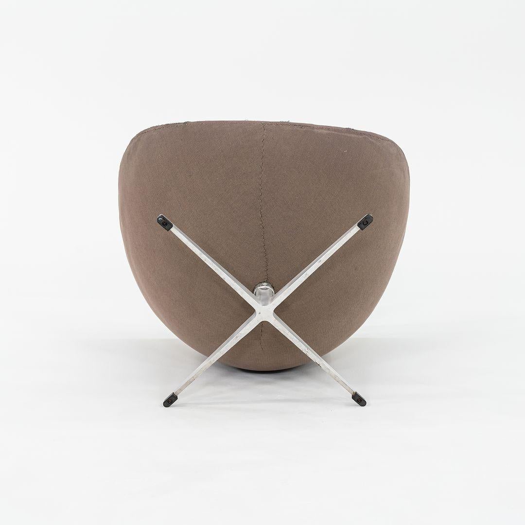 1964 Arne Jacobsen Egg Lounge Chair and Ottoman with Brown Fabric Upholstery For Sale 3