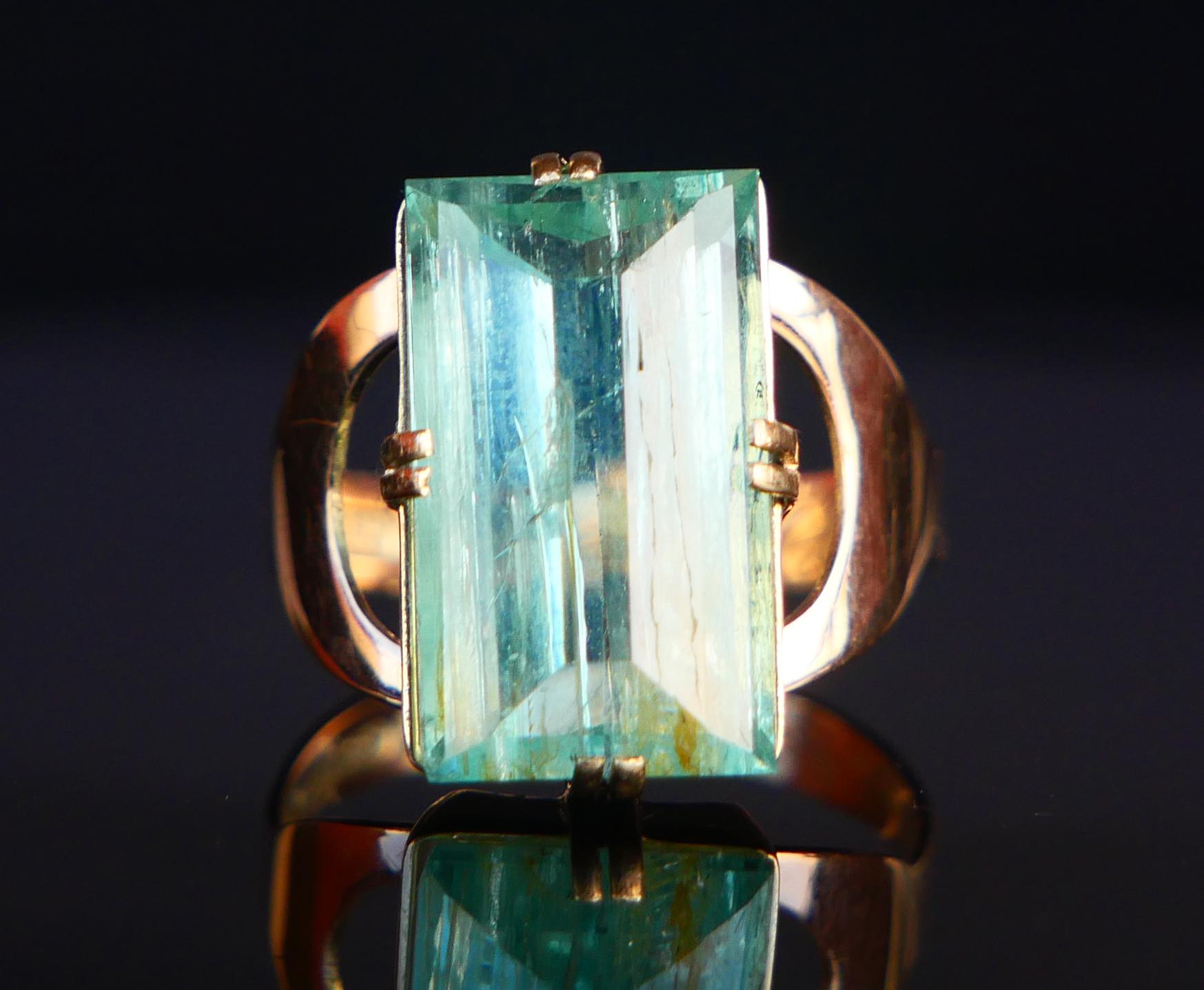 Retro 1964 Finish Ring 7.5 ct Emerald solid 14K Gold ØUS 6.25 / 3.7 gr For Sale