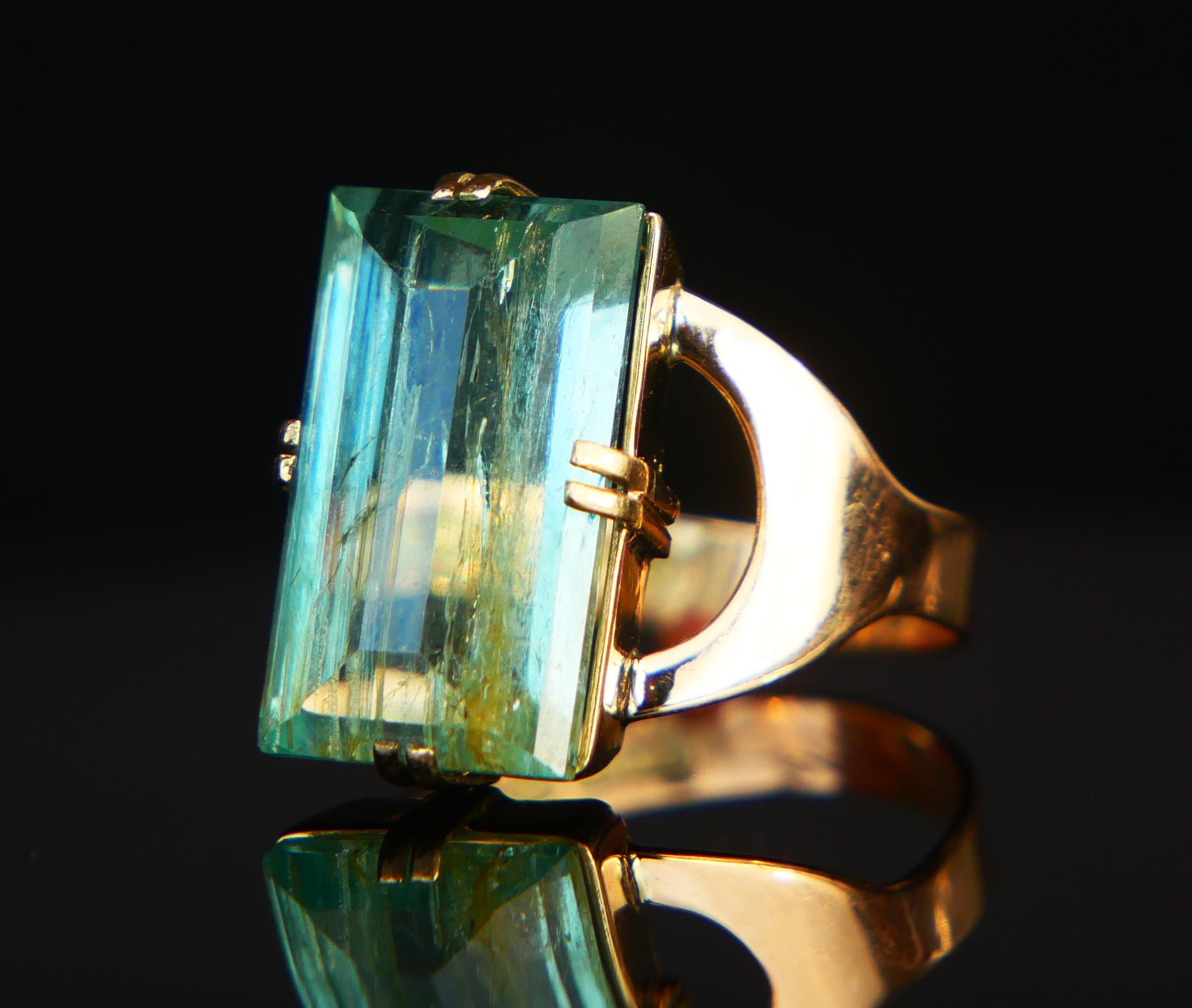 Women's 1964 Finish Ring 7.5 ct Emerald solid 14K Gold ØUS 6.25 / 3.7 gr For Sale