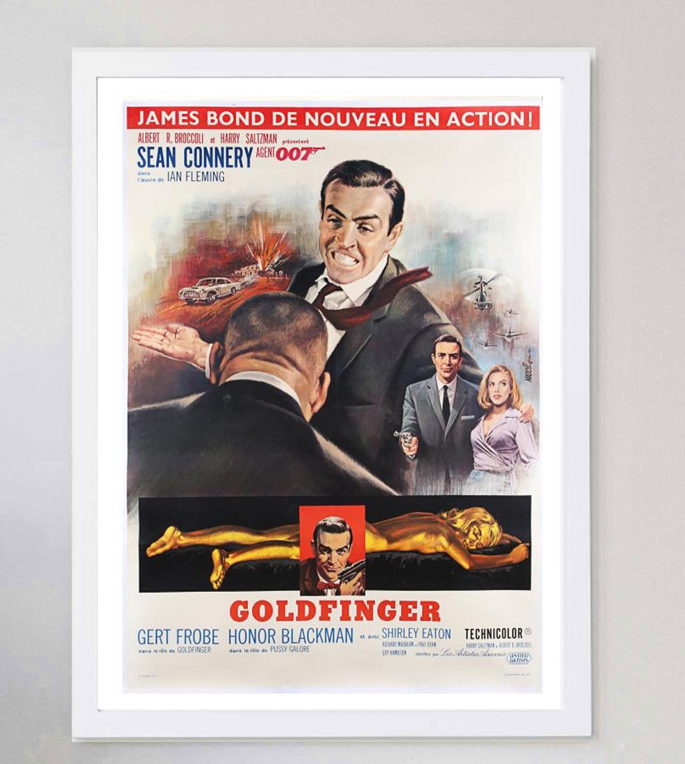 Affiche vintage d'origine French Goldfinger de 1964 Bon état - En vente à Winchester, GB
