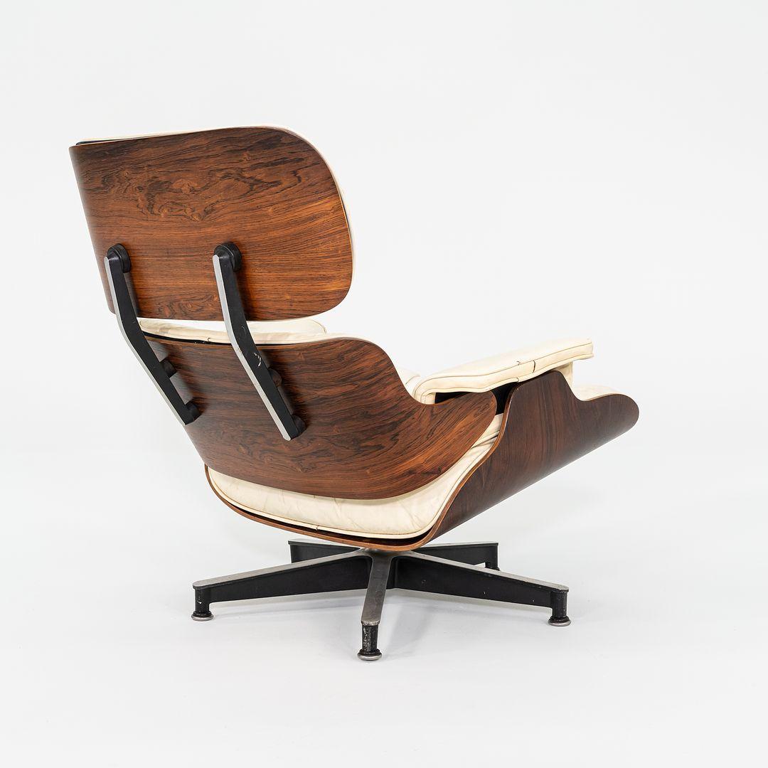 Mid-20th Century 1964 Herman Miller Eames Lounge Chair and Ottoman in Rosewood and White Leather For Sale