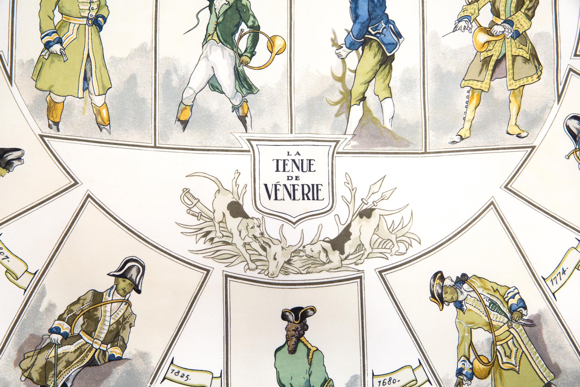 1964 Pañuelo de seda Hermes Green La Tenue de Venerie by Charles-Jean Hallo en venta 1