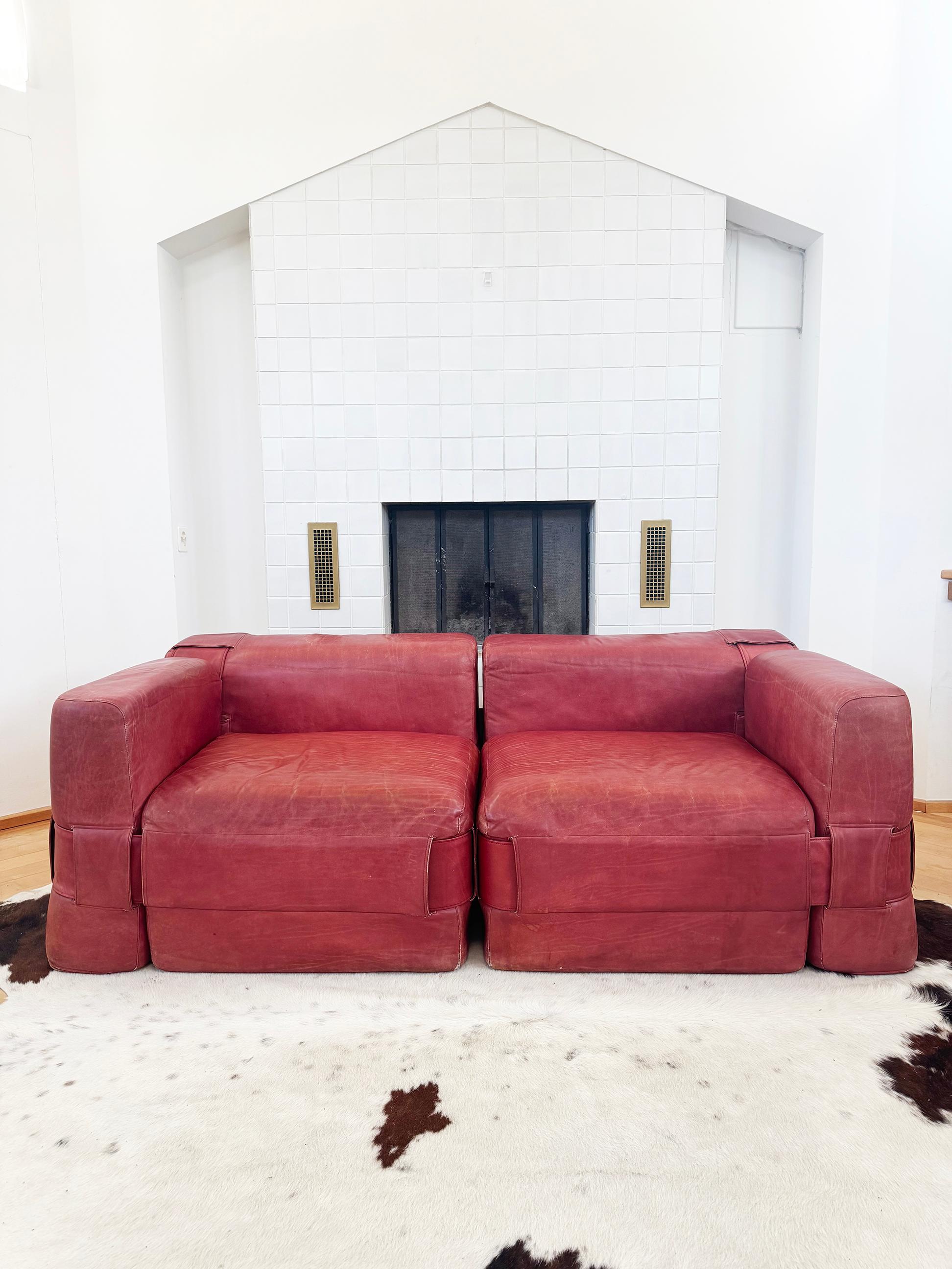 italien 1964 Original 932-Quartet Canapé sectionnel en cuir Mario Bellini pour Cassina 2pcs en vente