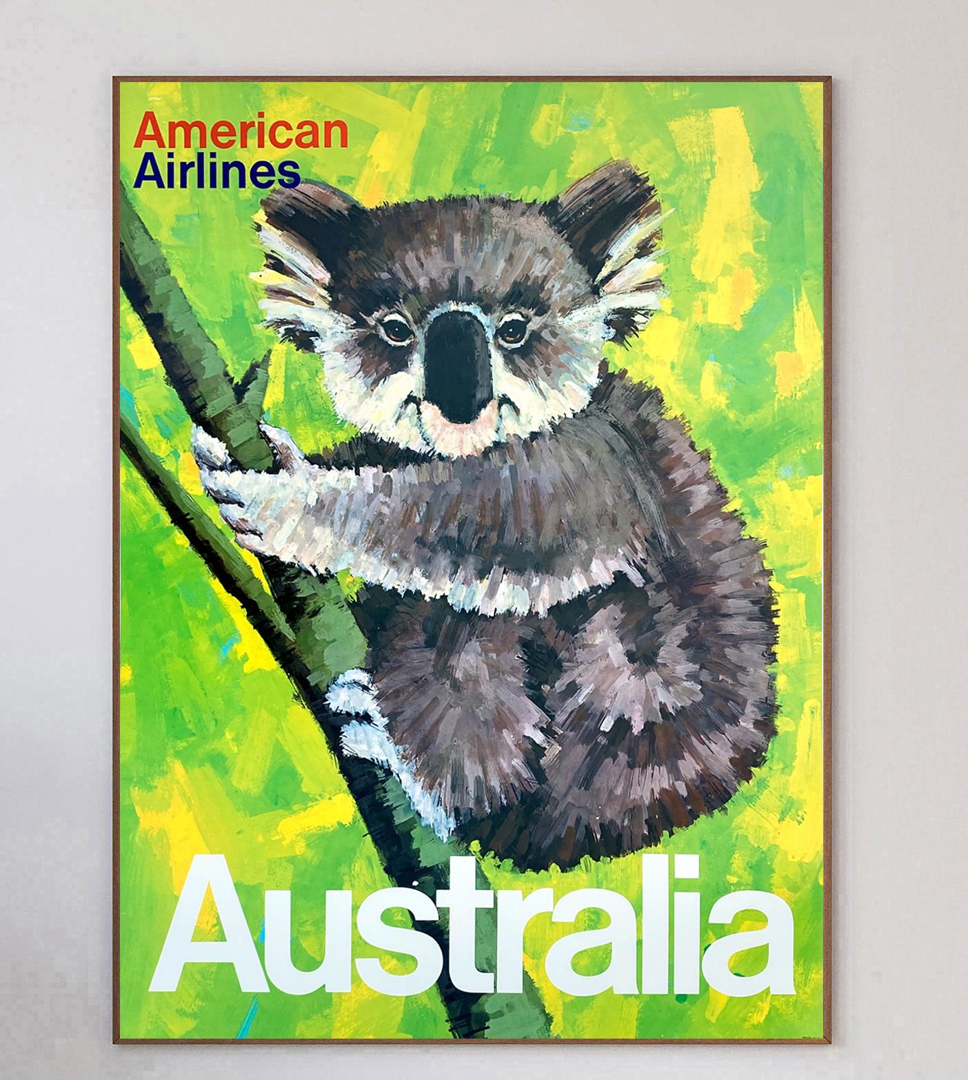 Bonito cartel promocionando las rutas de American Airlines a Australia producido en 1965. Una de las mayores aerolíneas del mundo, si no la mayor, American Airlines se fundó en 1926 y sigue fuerte hasta hoy. 

Este brillante diseño, que representa a