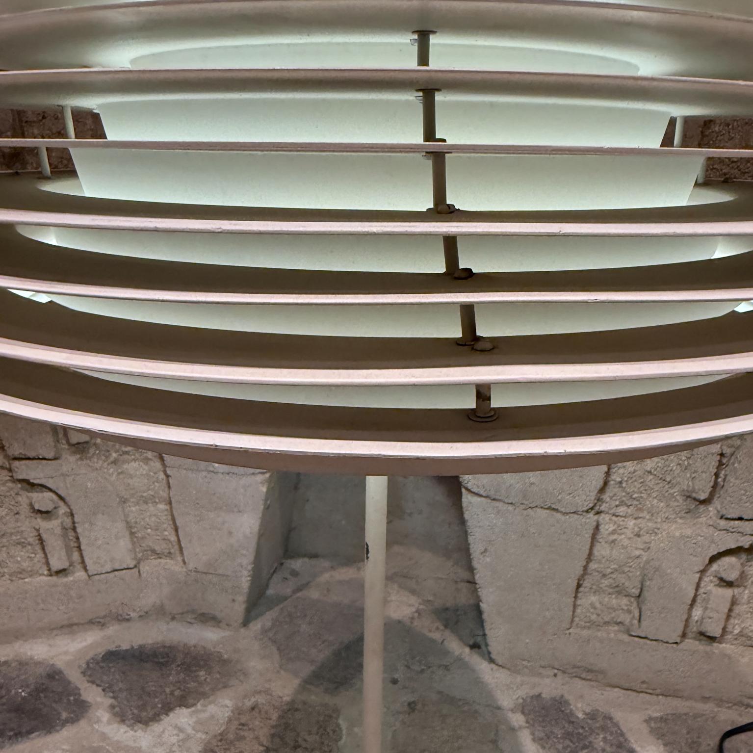 Métal 1965 Fog & Mørup Hekla Lampadaire par Jon Olafsson en vente