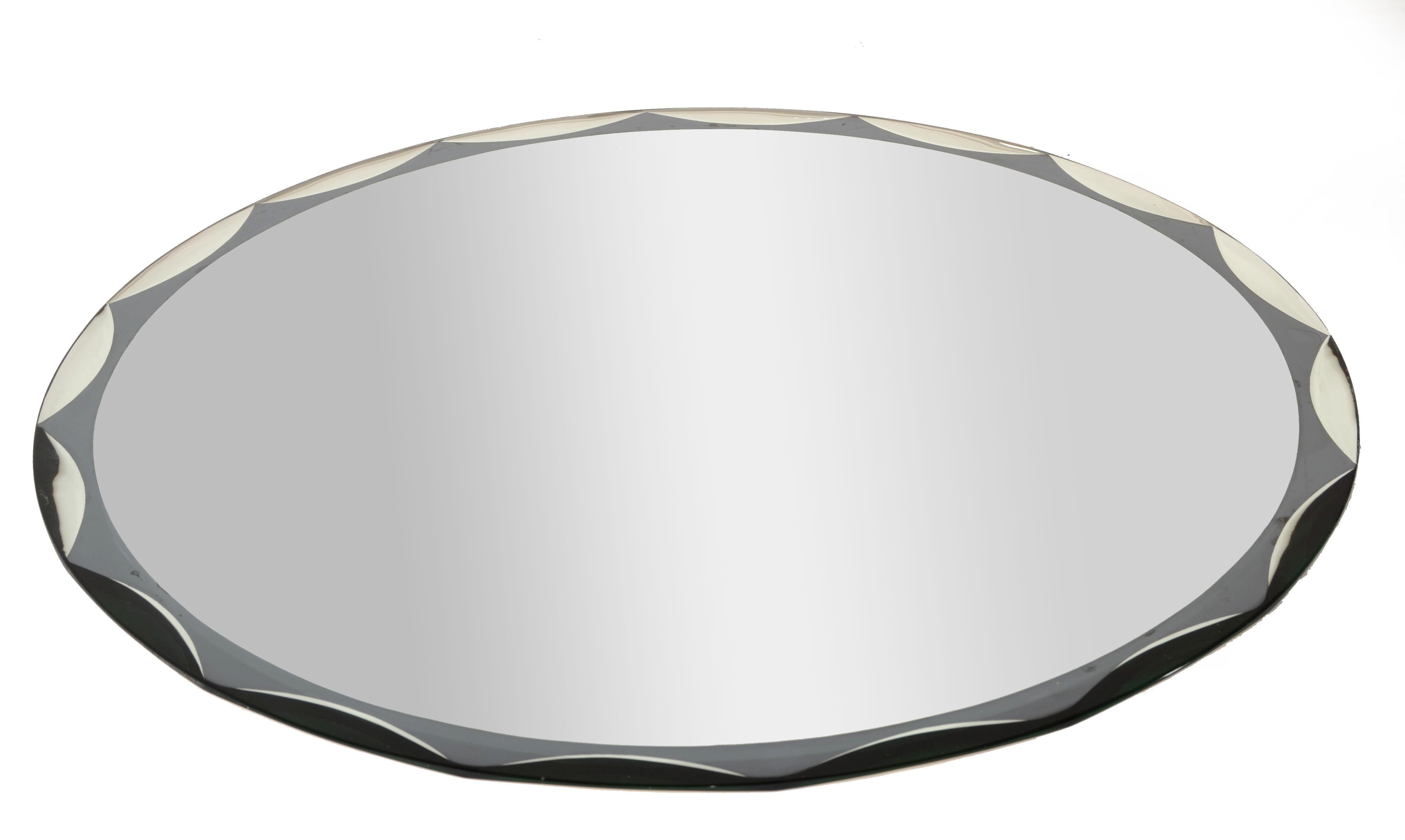 Miroir mural festonné rond biseauté de style Fontana Arte, Max Ingrand, 1965 en vente 6