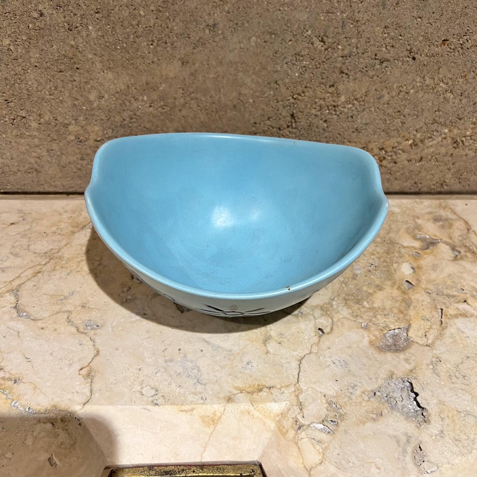Mid-20th Century 1965 Hand Painted Baby Blue Bowl Art Pottery Signed Bea Grant For Sale