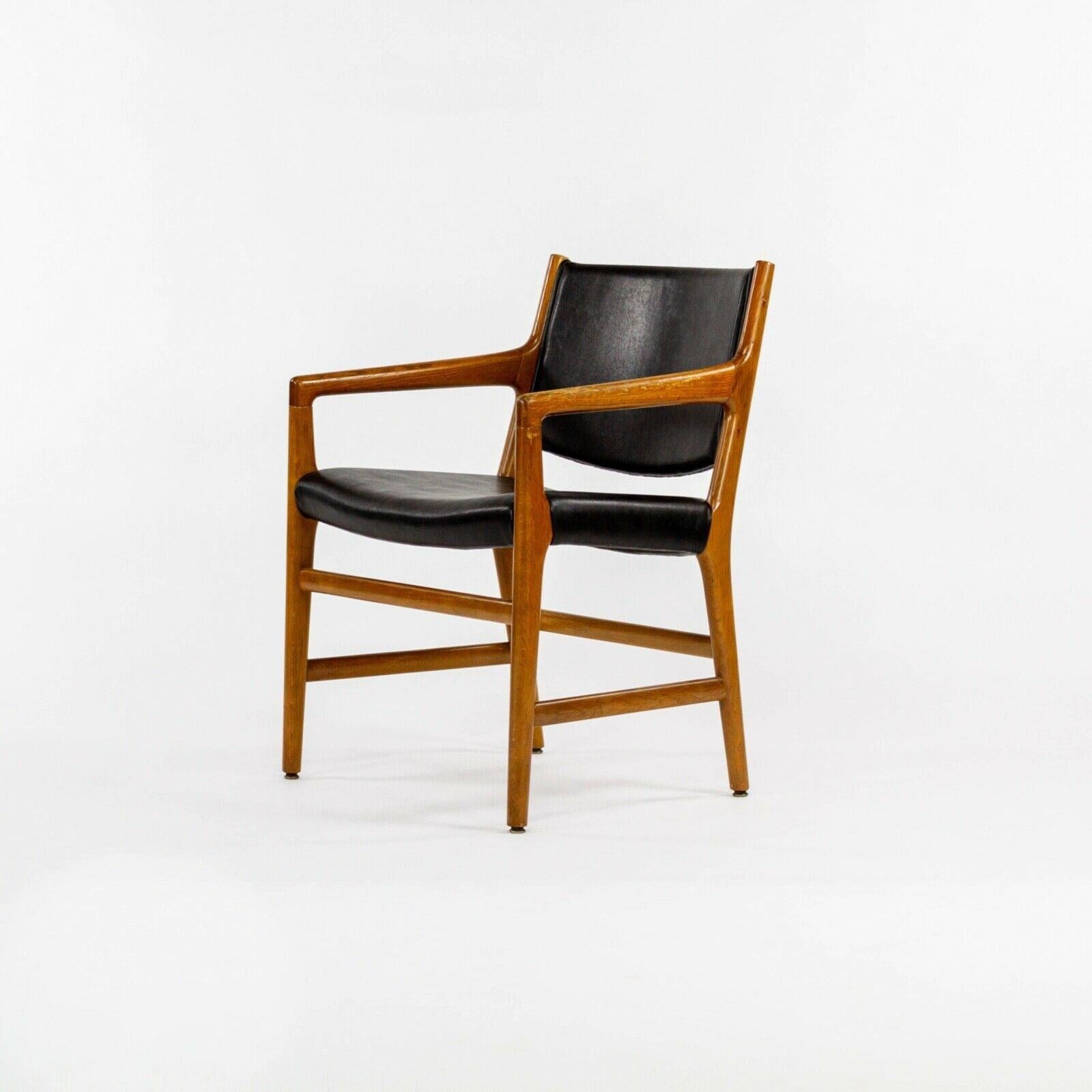 Mid-20th Century 1965 Hans Wegner Johannes Hansen JH 507 Oak Dining Chairs from Harvard For Sale