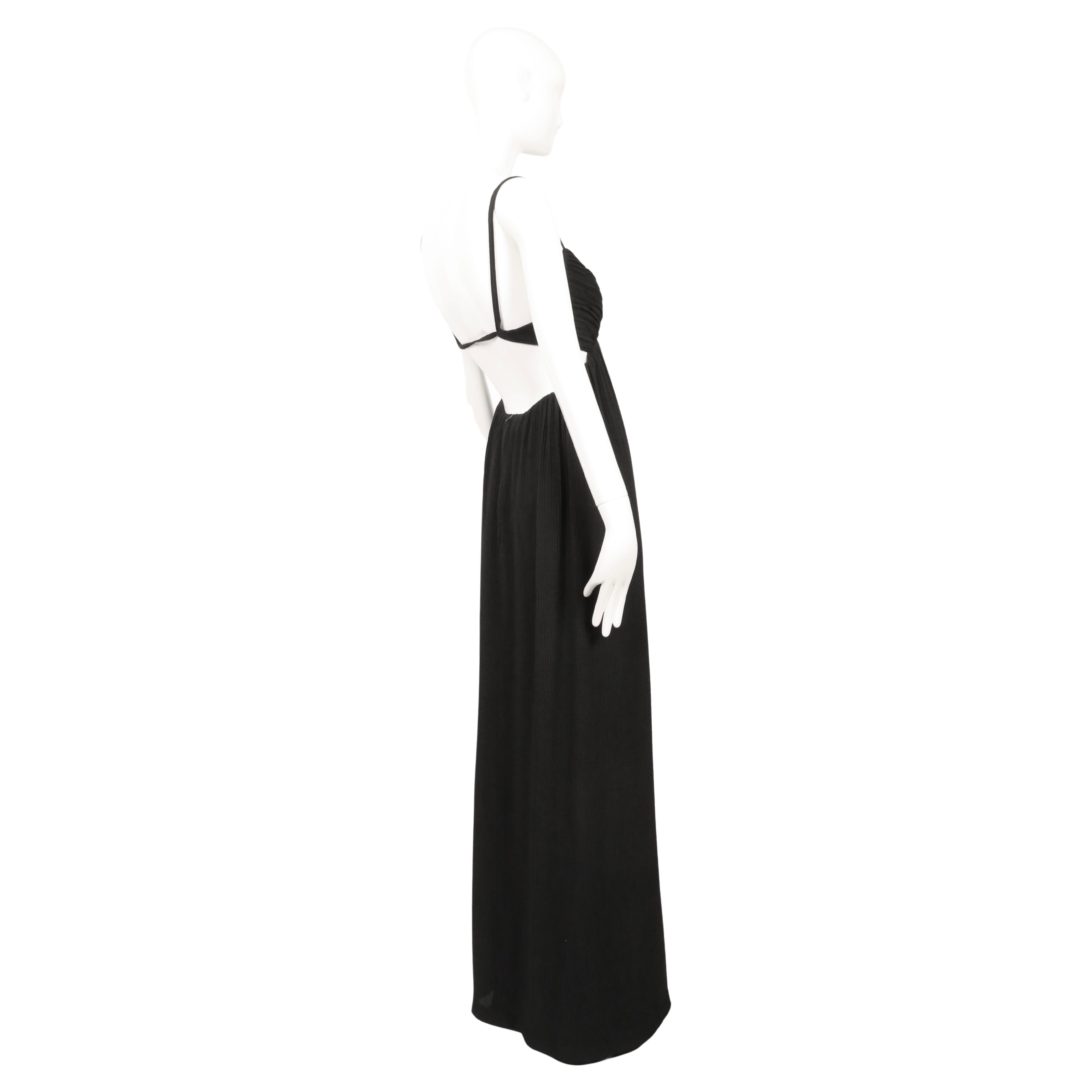 1964 James Galanos, abito in seta plissé nero della COUTURE, con taglio sui fianchi 1