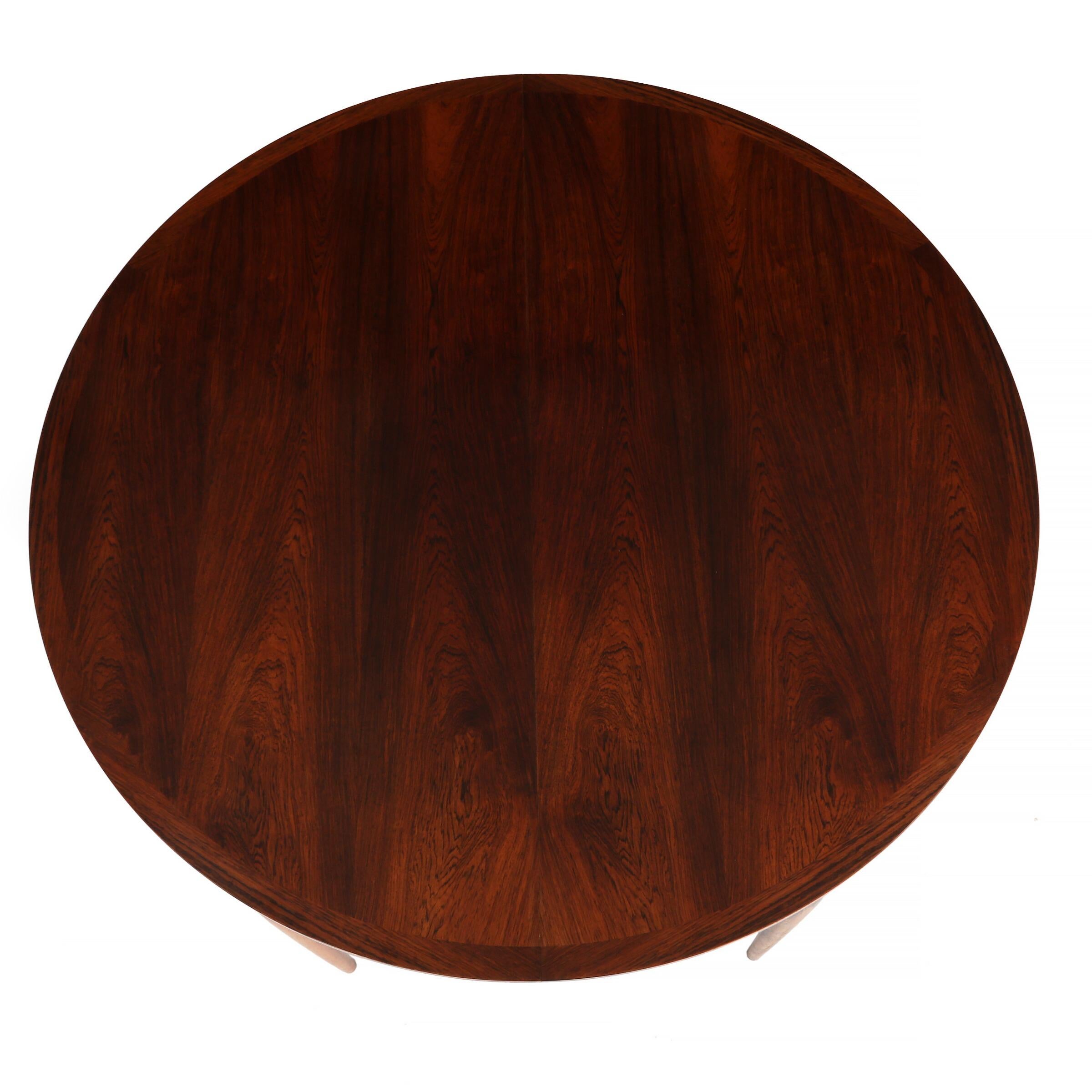 Scandinave moderne 1965 Kai Kristiansen Univers Table de salle à manger et chaises (x10) Bois massif