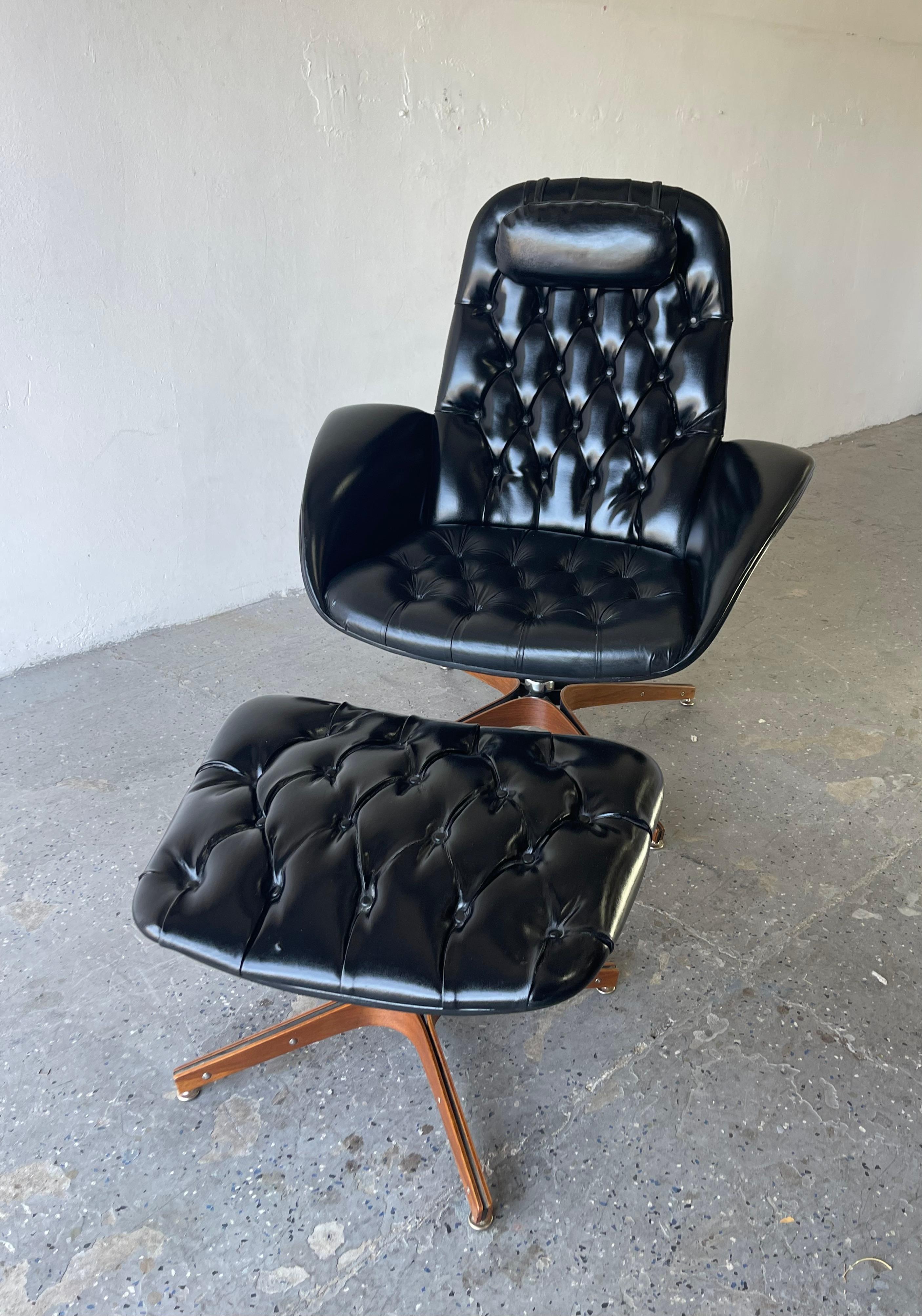 Walnut 1965, Mid-Century Modern Mr Chair & Ottoman by George Mulhauser for Plycraft