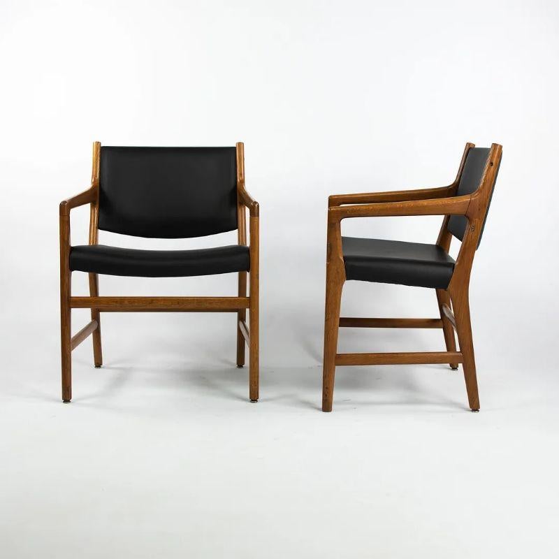 1965 Pair of Hans Wegner Johannes Hansen JH 507 Oak Dining Chairs from Harvard For Sale 6