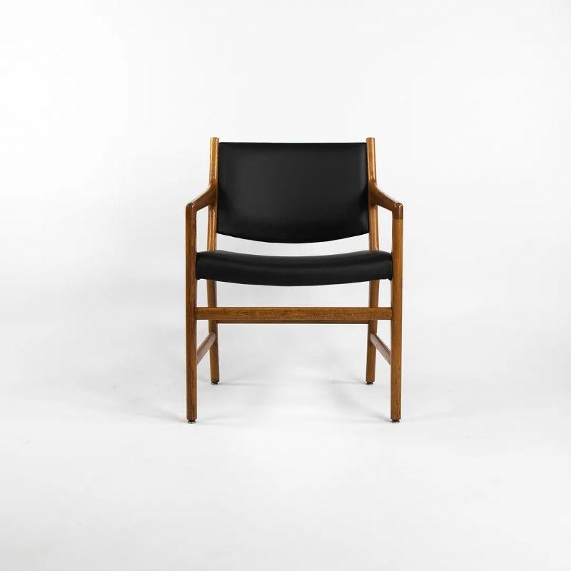1965 Pair of Hans Wegner Johannes Hansen JH 507 Oak Dining Chairs from Harvard For Sale 1