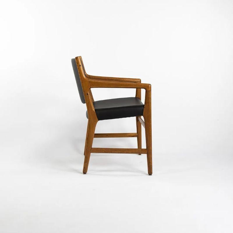 1965 Pair of Hans Wegner Johannes Hansen JH 507 Oak Dining Chairs from Harvard For Sale 3