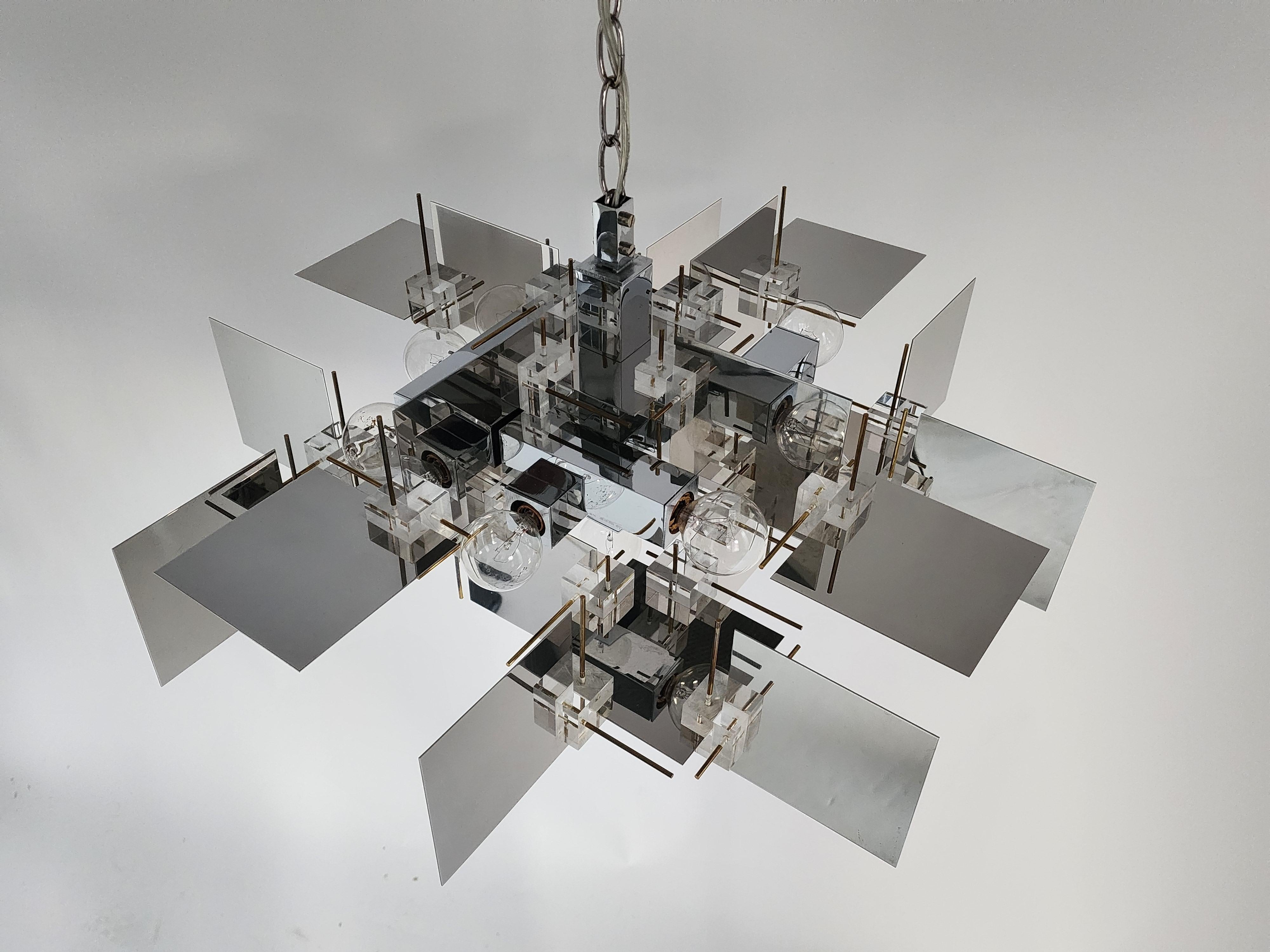 Stainless Steel 1965 Sciolari Chrome Chandelier with Lucite Cubes and Brass Rods, Italy For Sale