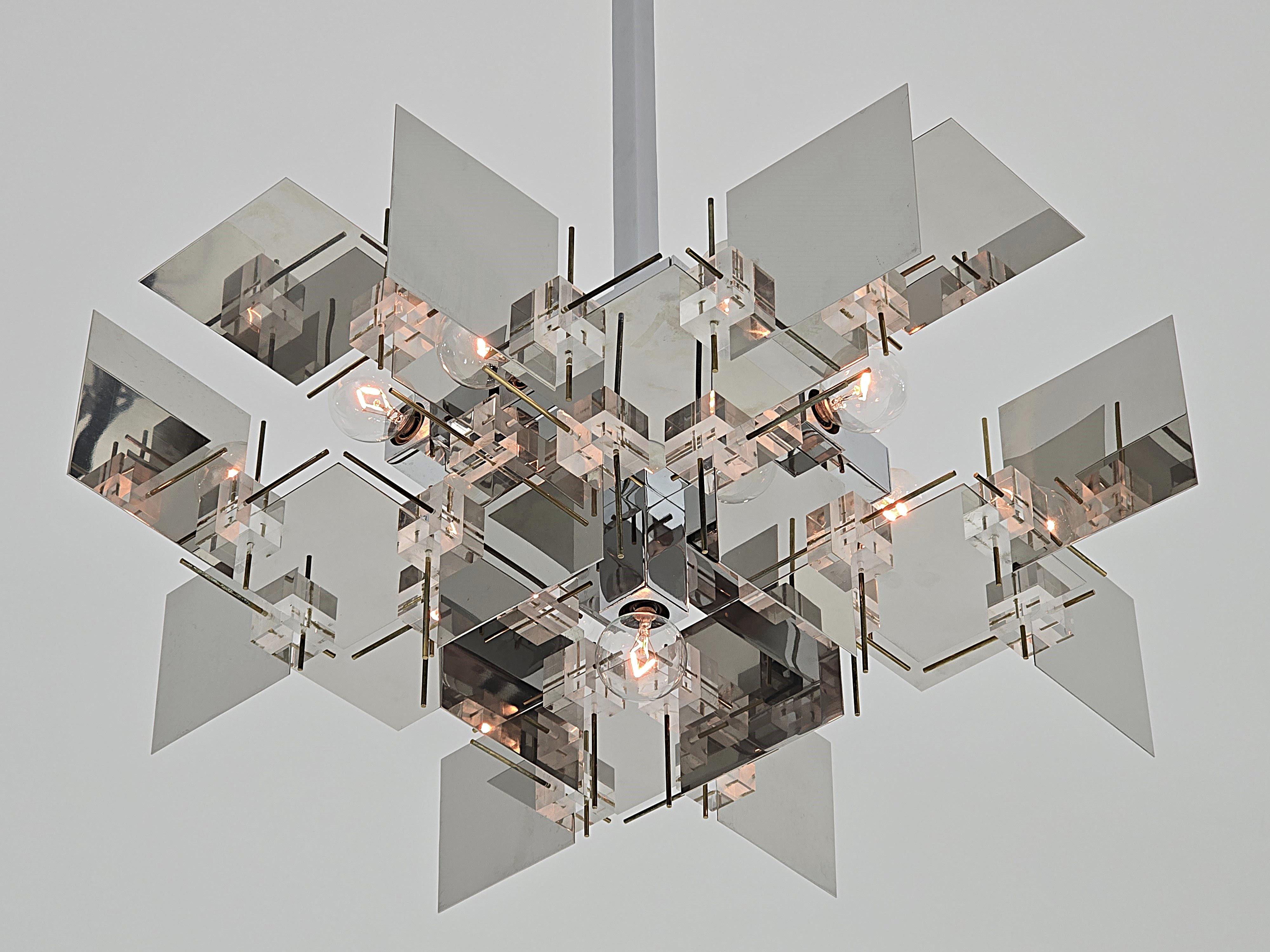 1965 Sciolari Inox Chandelier with Lucite Cubes and Brass Rods, Italy For Sale 8