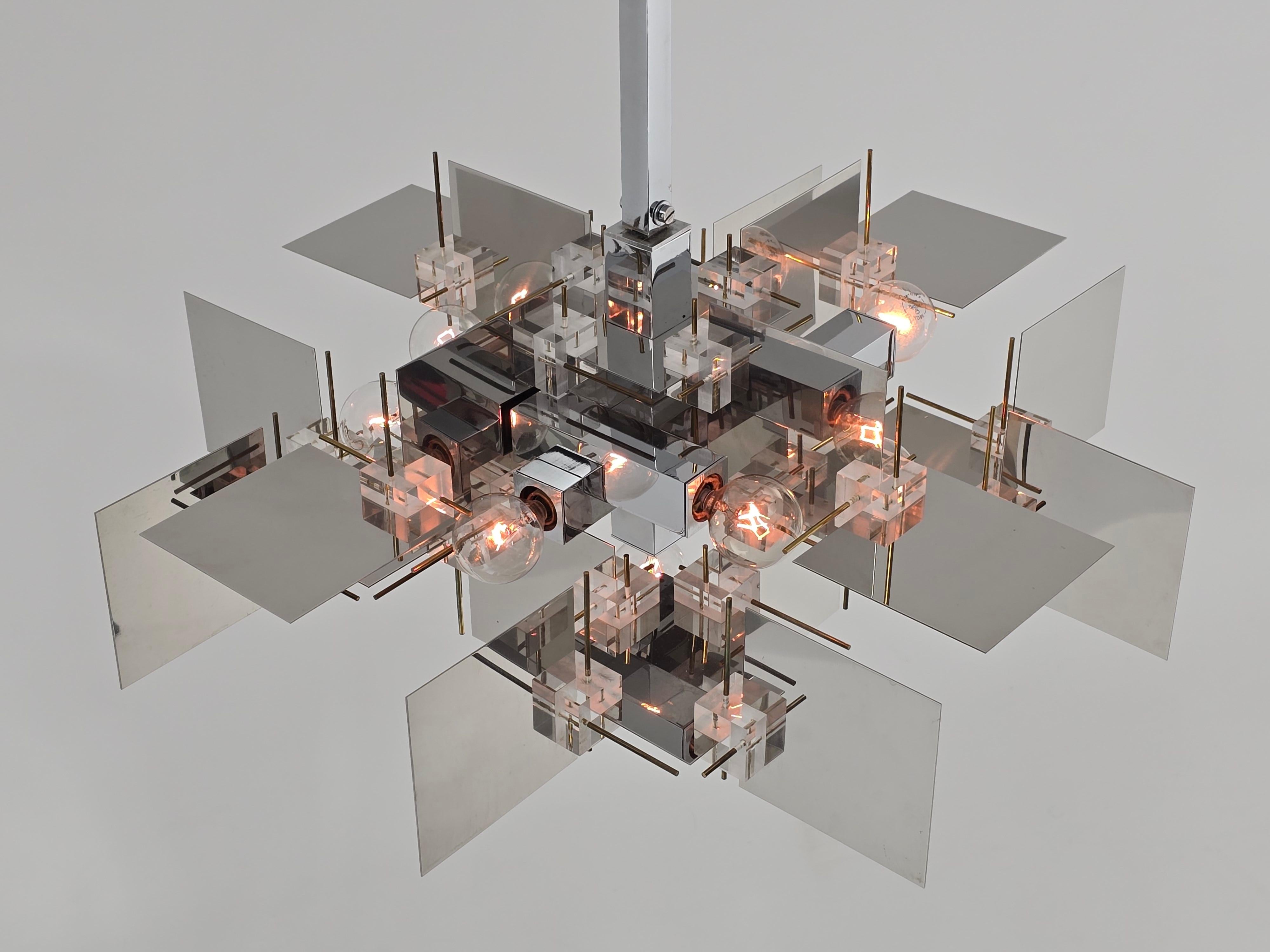Mid-20th Century 1965 Sciolari Inox Chandelier with Lucite Cubes and Brass Rods, Italy For Sale