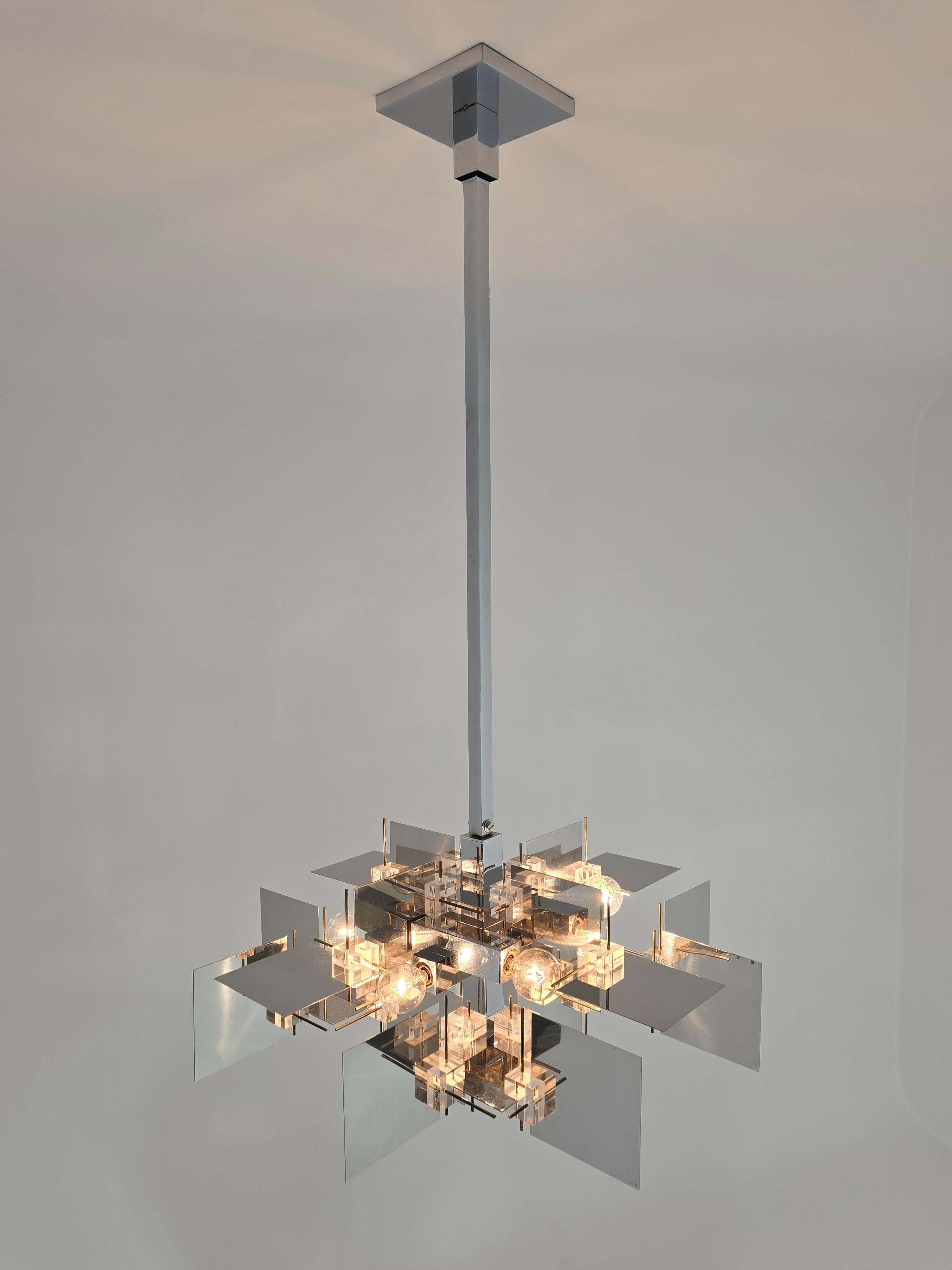 1965 Sciolari Inox Chandelier with Lucite Cubes and Brass Rods, Italy For Sale 1