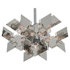 1965 Lampadario Sciolari Inox con cubi di lucite e aste in ottone, Italia