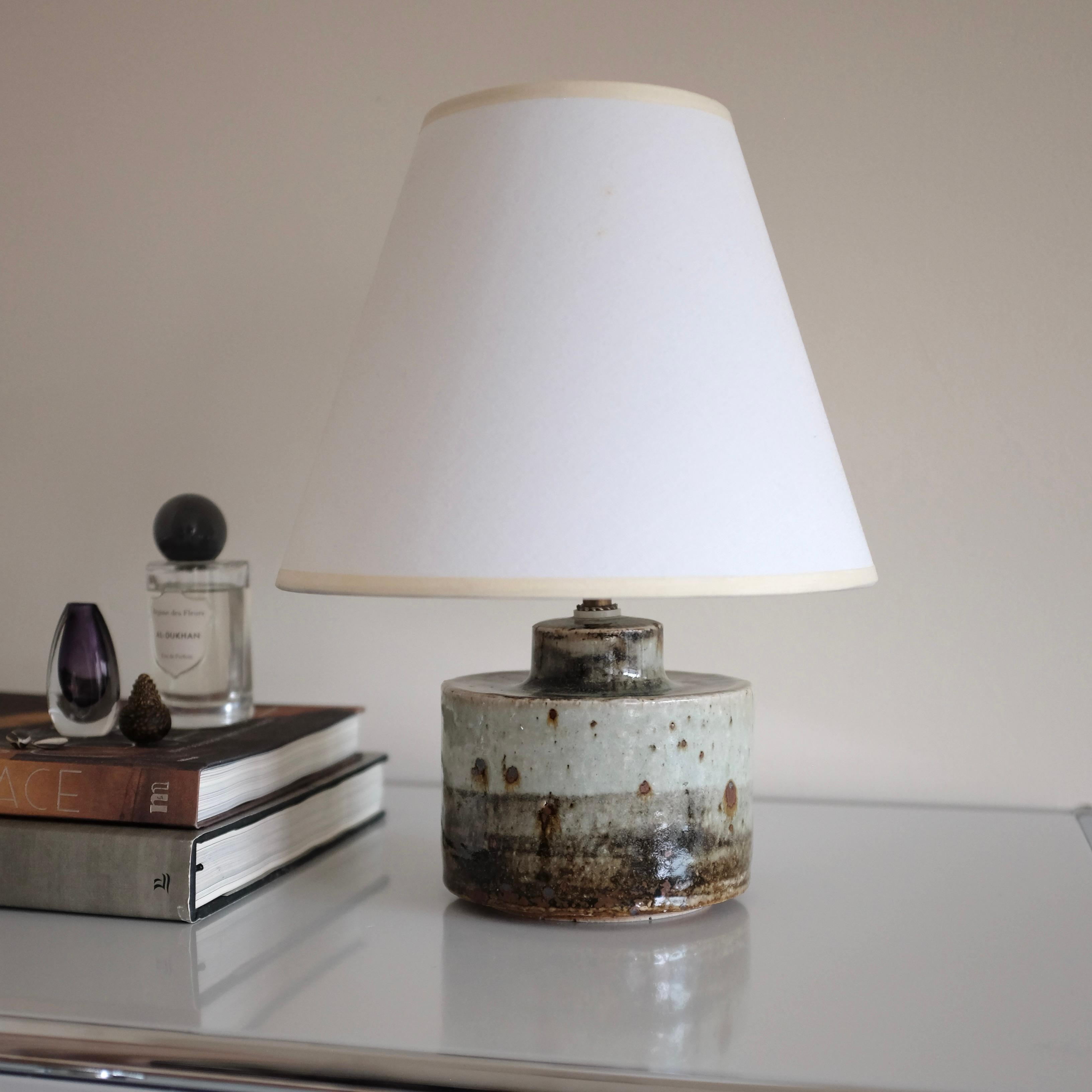 Suédois 1965 Lampe en grès de Marianne Westman en vente