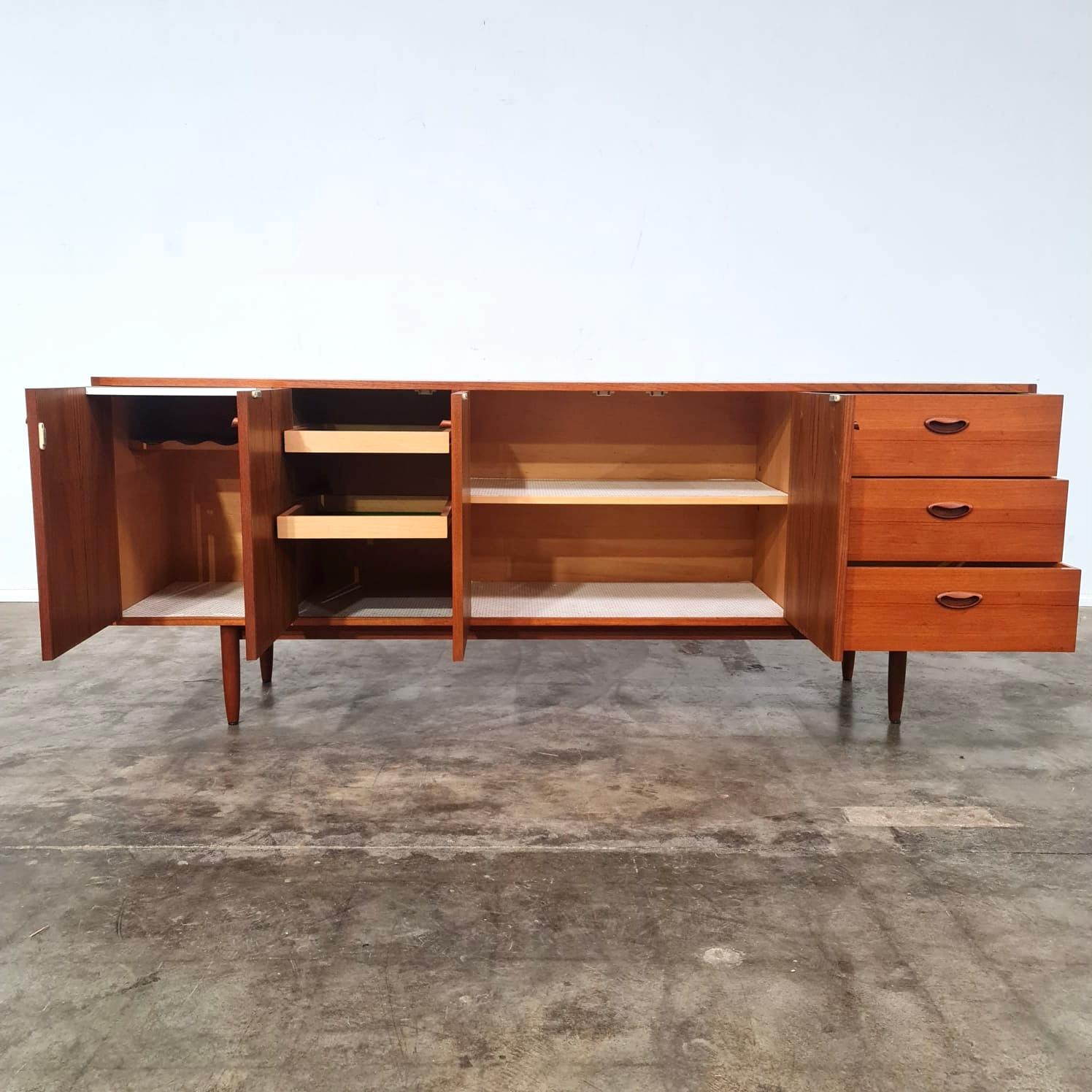 chiswell cabinet