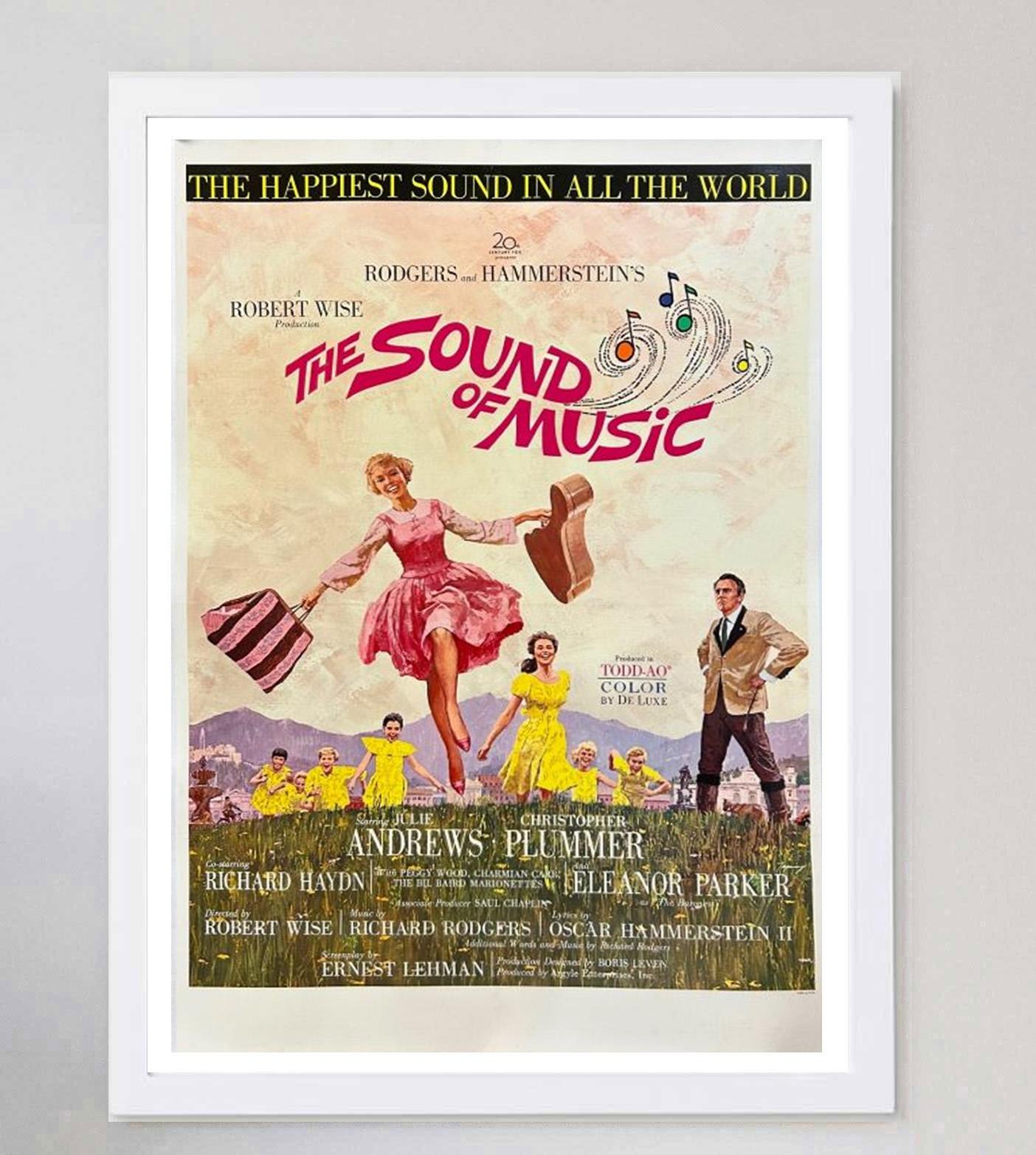 1965 The Sound of Music Original Vintage Poster In Good Condition For Sale In Winchester, GB
