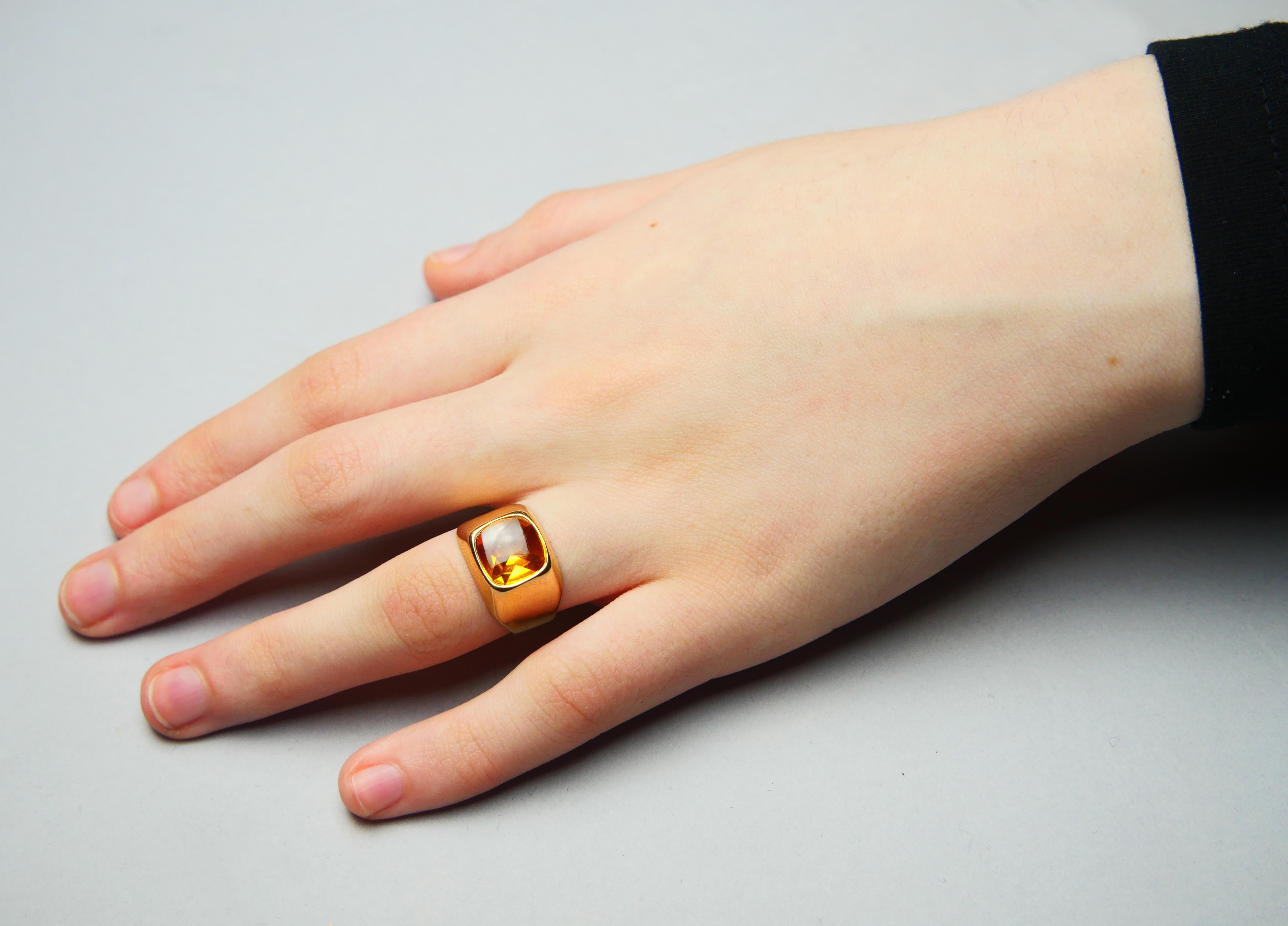 1965 Unisex Ring natural 6ct. Topaz solid 18K Gold Ø 7US / 4.9gr For Sale 6