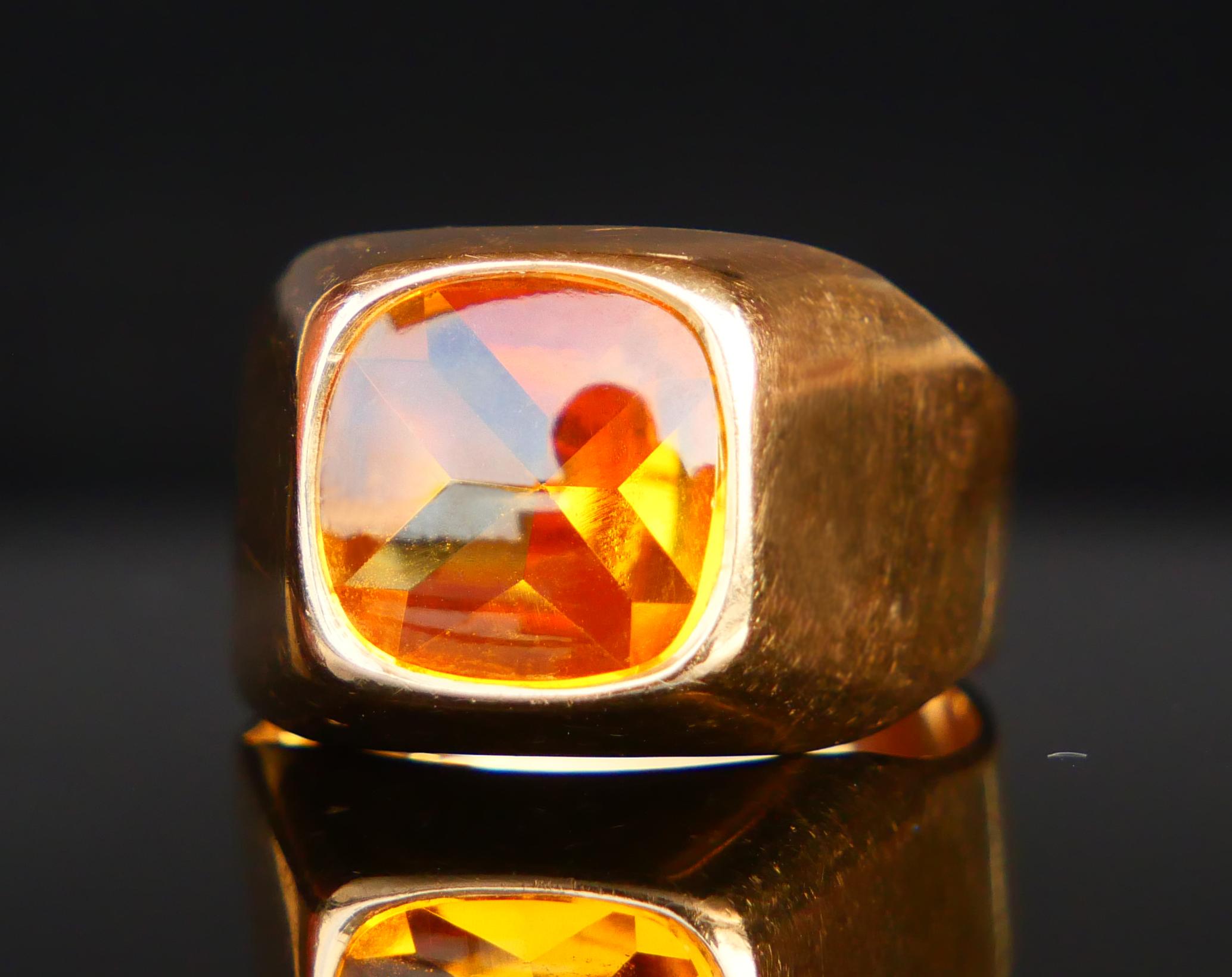 1965 Unisex Ring natural 6ct. Topaz solid 18K Gold Ø 7US / 4.9gr For Sale 8