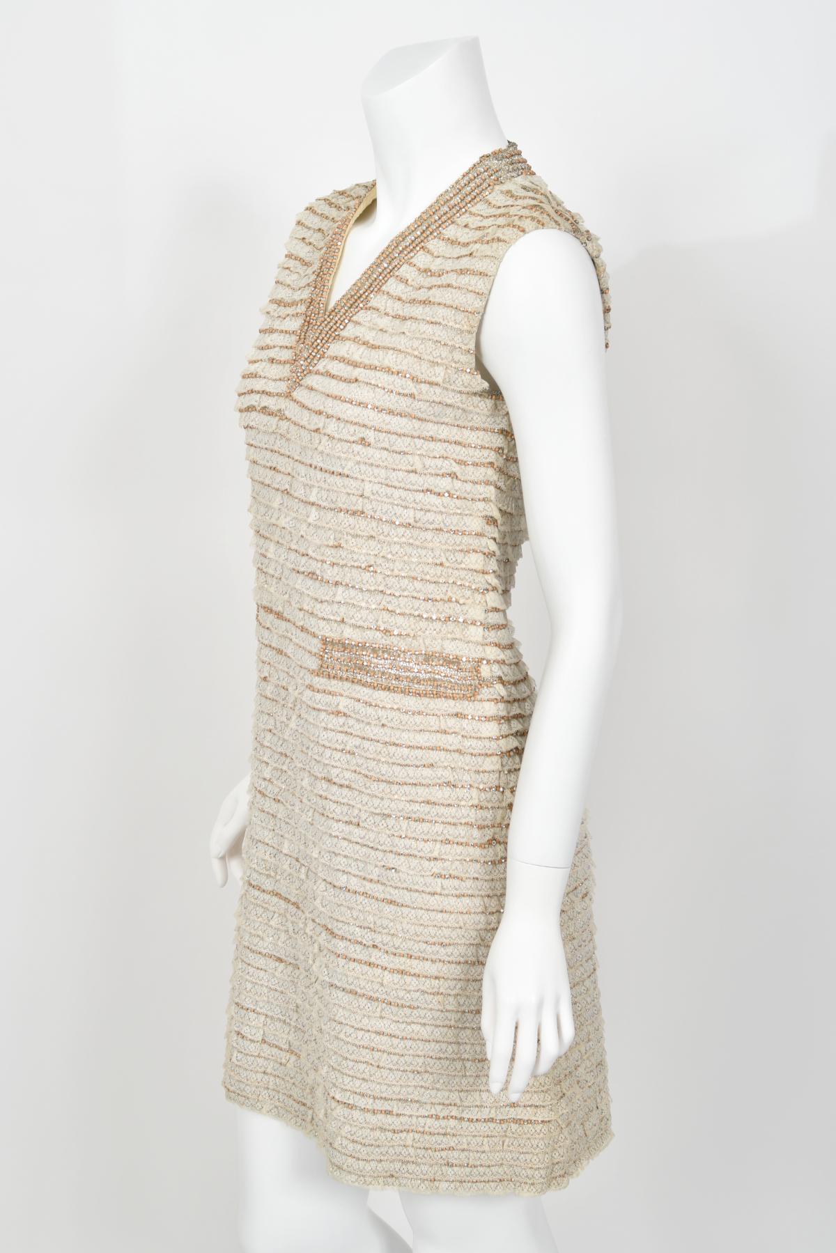 1965 Valentino Haute Couture Museum-Held Beaded Lamé Ivory Lace Mod Shift Dress For Sale 1