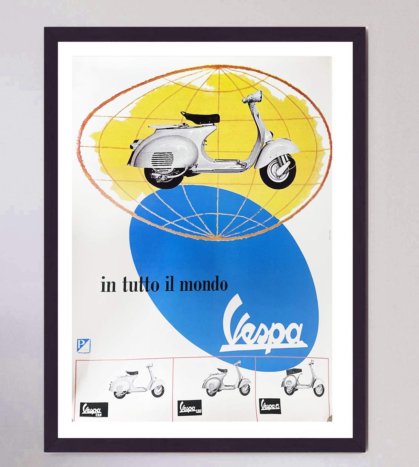 Milieu du XXe siècle Affiche vintage originale Vespa - In Tutto Il Mondo, 1965 en vente