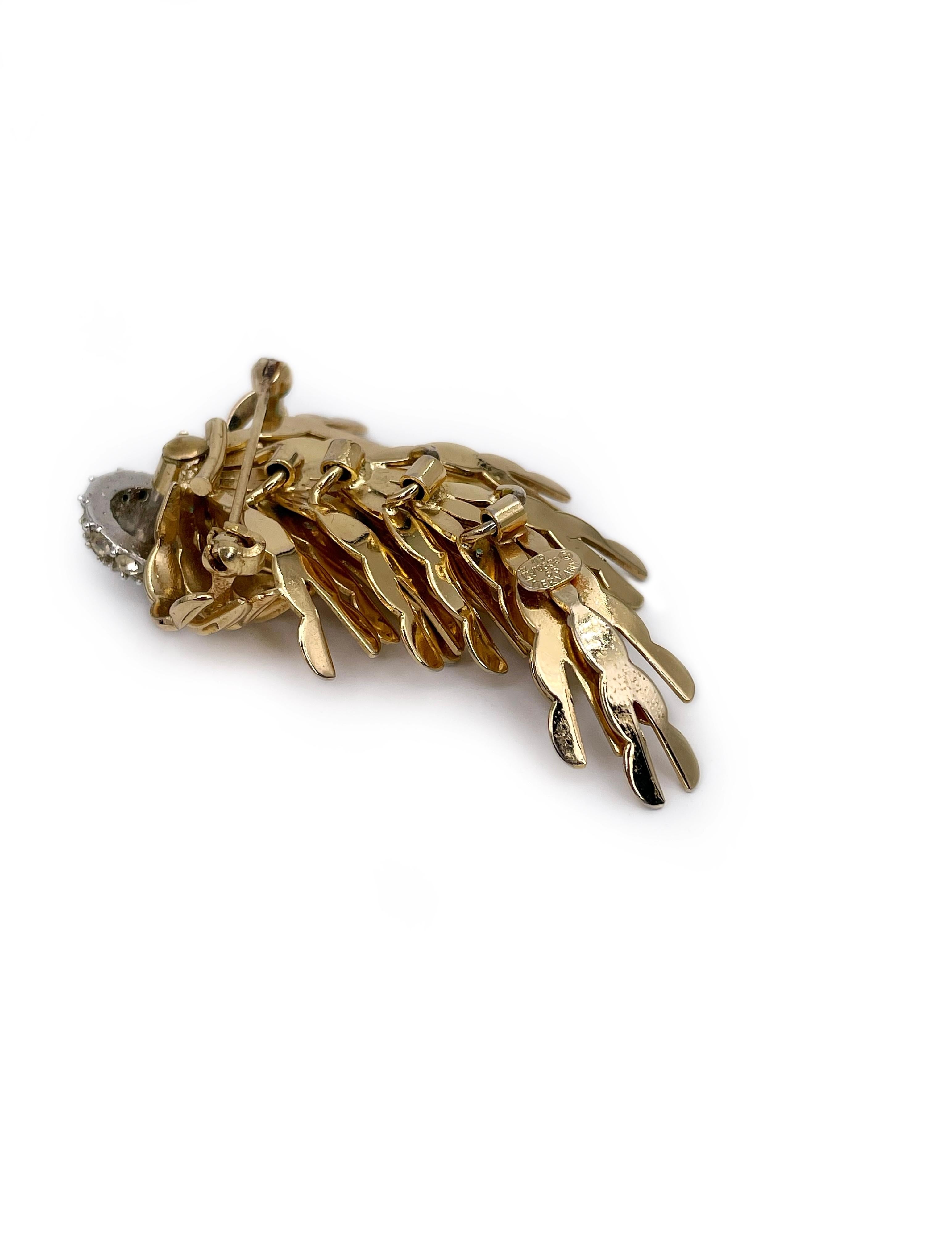 1965 Vintage Grosse Gold Tone Rhinestone Cascading Pin Brooch In Good Condition In Vilnius, LT