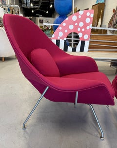 1966 Eero Saarinen for Knoll Womb Chair w/newer Ottoman Reupholstered