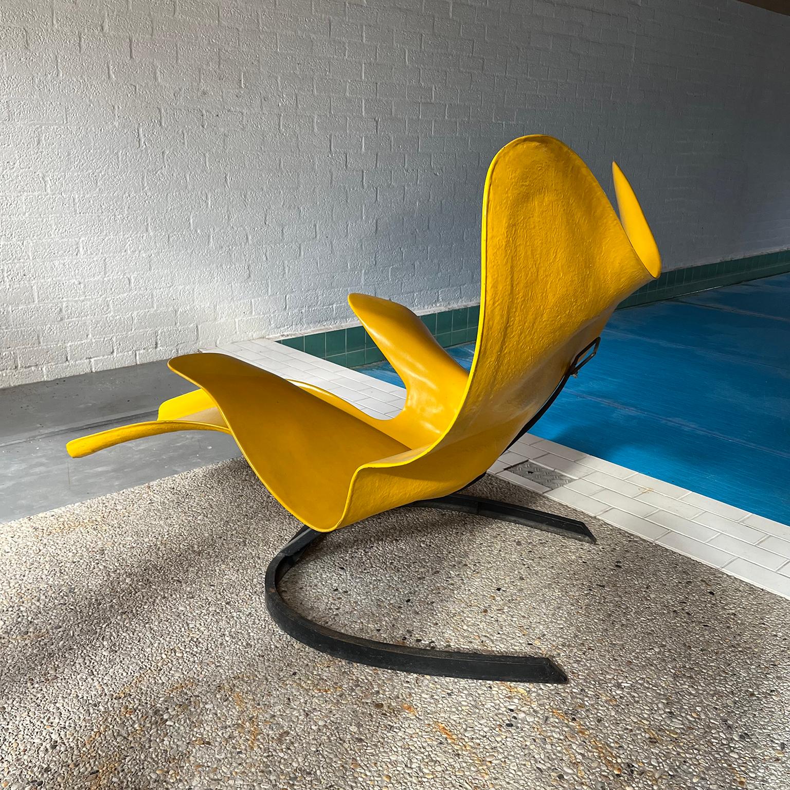 1966, Elephant Chair by Bernard Rancillac Yellow with Black Base Limited Edition For Sale 2
