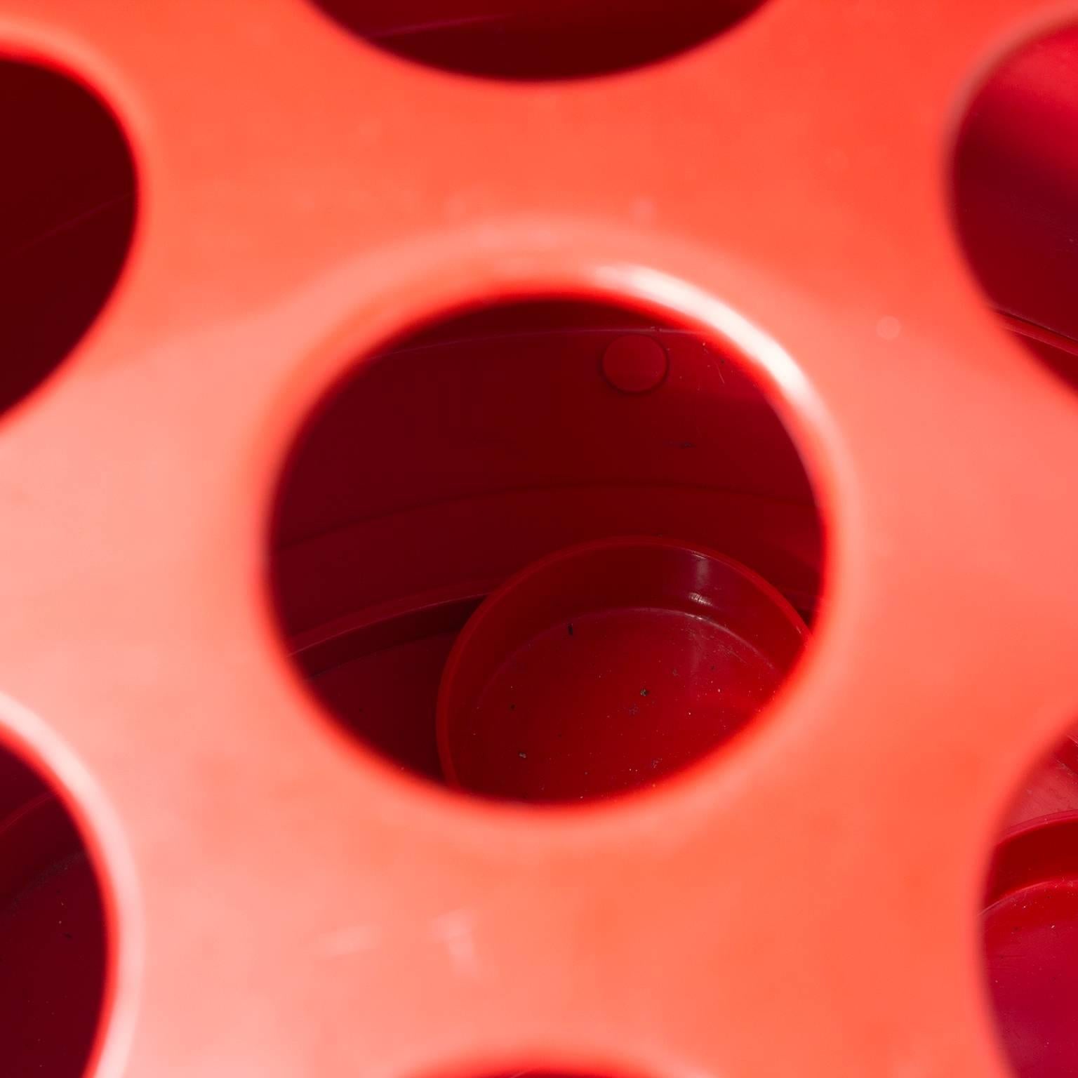 1966, Emma Gismondi Schweinberger para Artemide, Paragüero Dedalo Rojo en Bueno estado para la venta en Amsterdam IJMuiden, NL