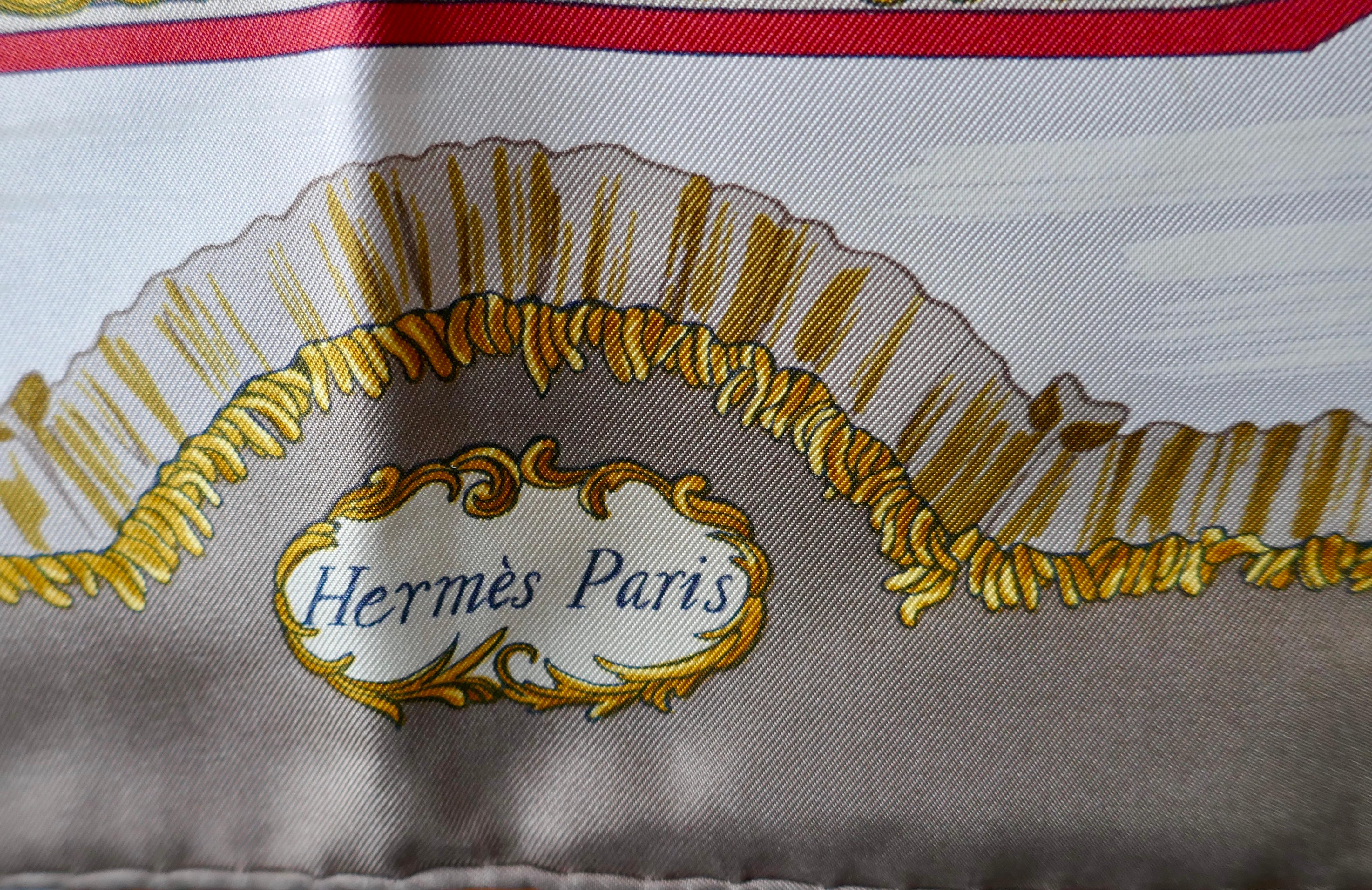 1966 Hermes Silk Scarf “ Traineaux et Glissades” (Sledges) by  Francoise de Perriere

A Stunning, Vintage, Authentic un worn original Hermes Silk Scarf, with an accent towards Christmas and Winter pastimes 
This is an utter delight the artistic