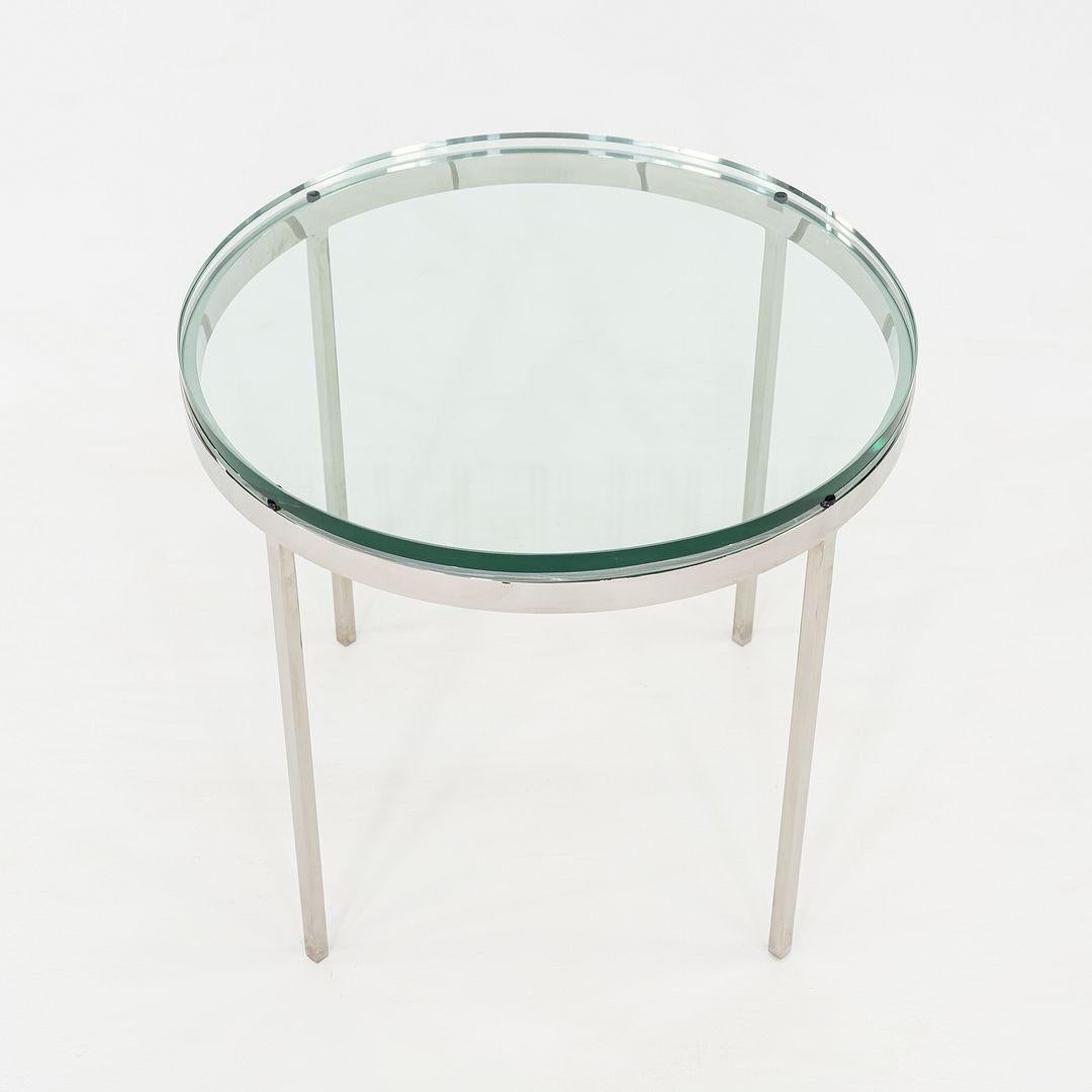 Milieu du XXe siècle Paire de tables d'appoint Gordon Bunshaft et Davis Allen de SOM en verre et acier de 1966 en vente