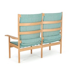 1966 Vilhelm Wohlert, Divano unico in olmo massiccio, rivestito con tessuto verde