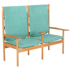 1966 Vilhelm Wohlert, einzigartiges Sofa aus massiver Ulme, gepolstert mit grünem Stoff