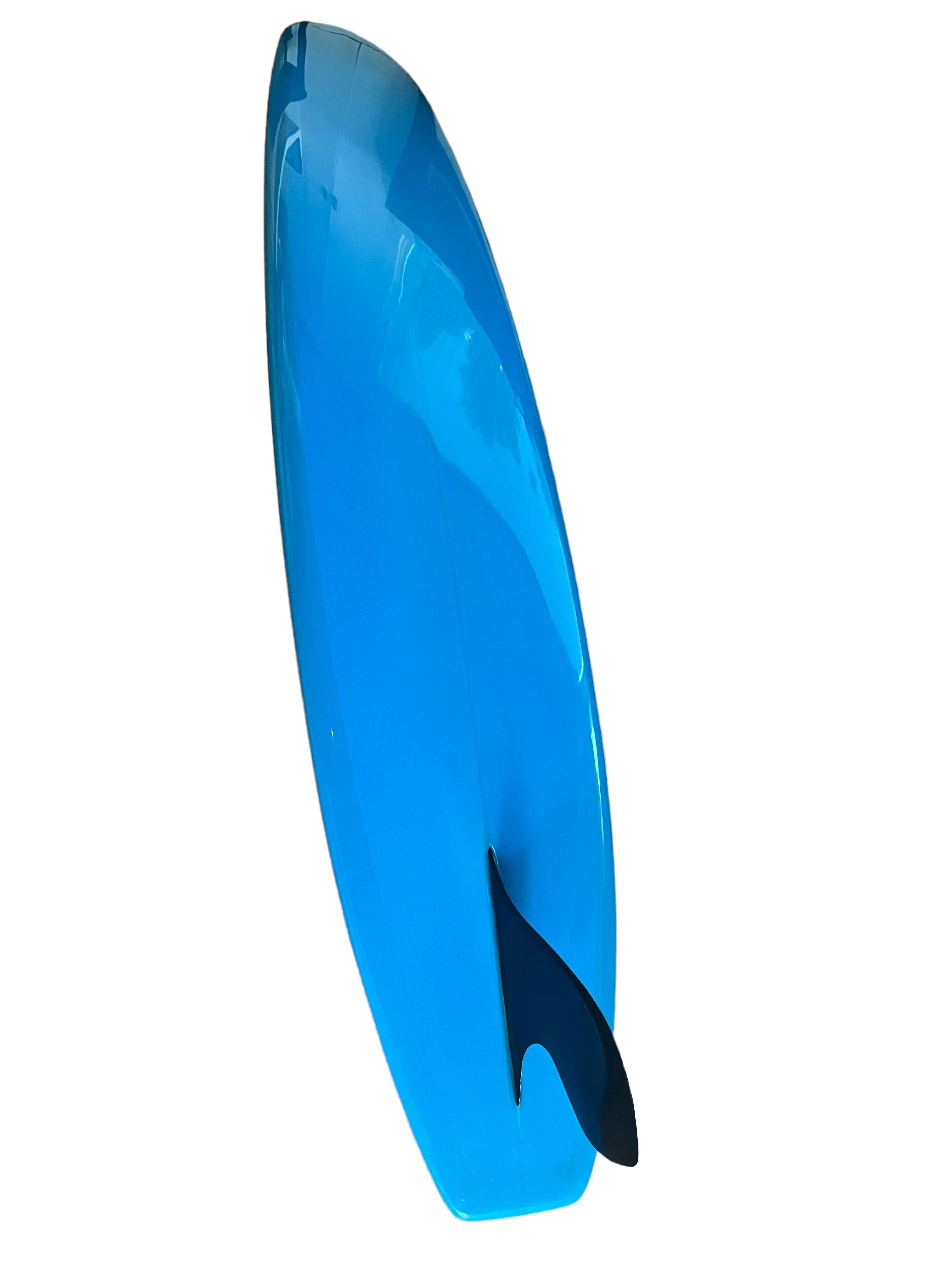 Vintage 1966 Greg Noll Miki Dora Da Cat longboard. Features an amazing turquoise paisley cloth deck with complimentary blue rails and bottom. A highly coveted 1st generation Greg Noll Miki Dora Da Cat, known by the pronounced step deck and glass-on